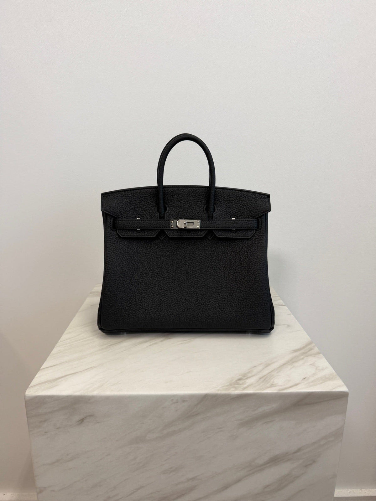Prime Concierge Hermès Birkin 25 Black Togo Palladium Hardware