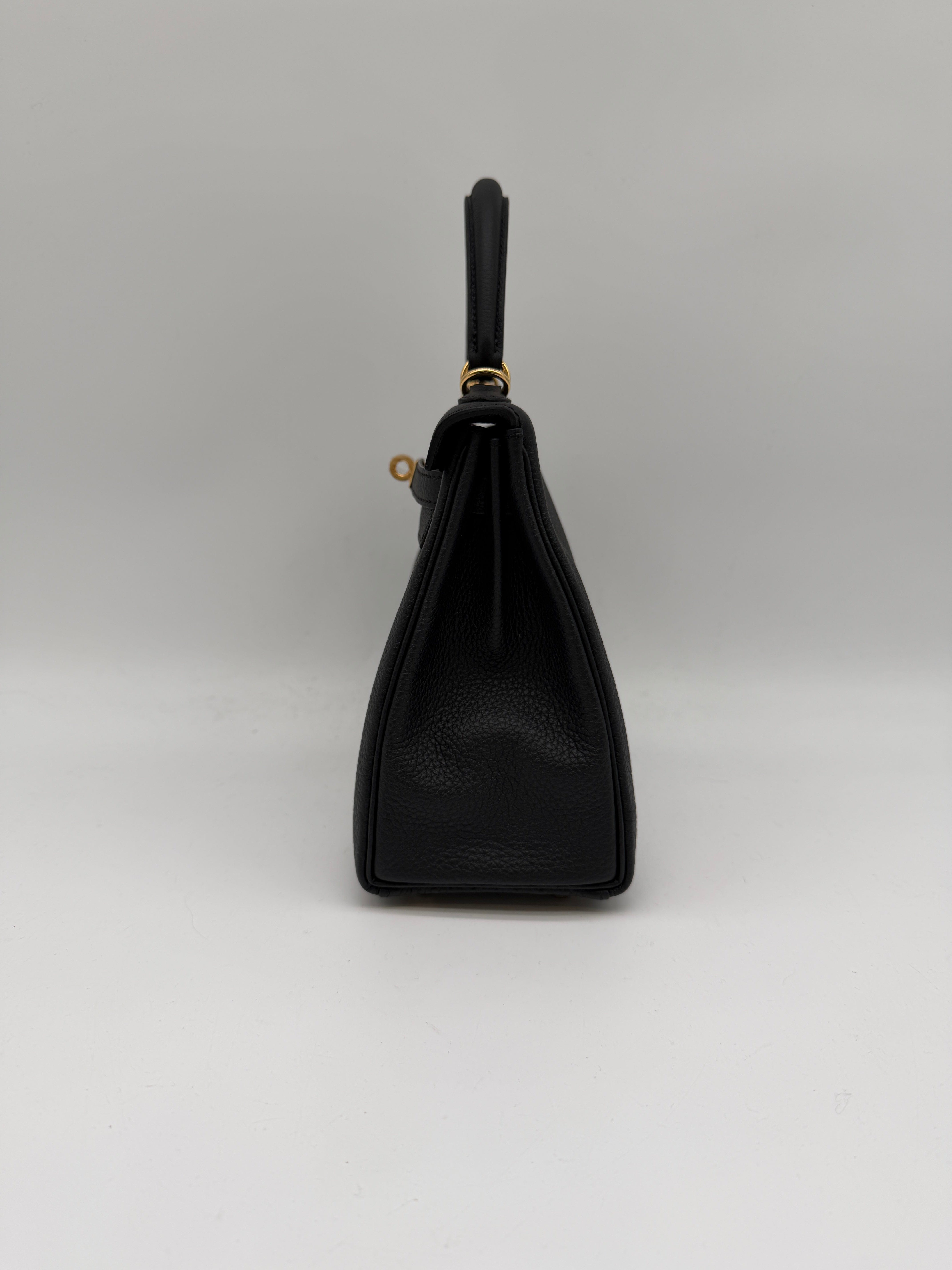Prime Concierge Hermès Kelly 25 Black Togo Gold Hardware