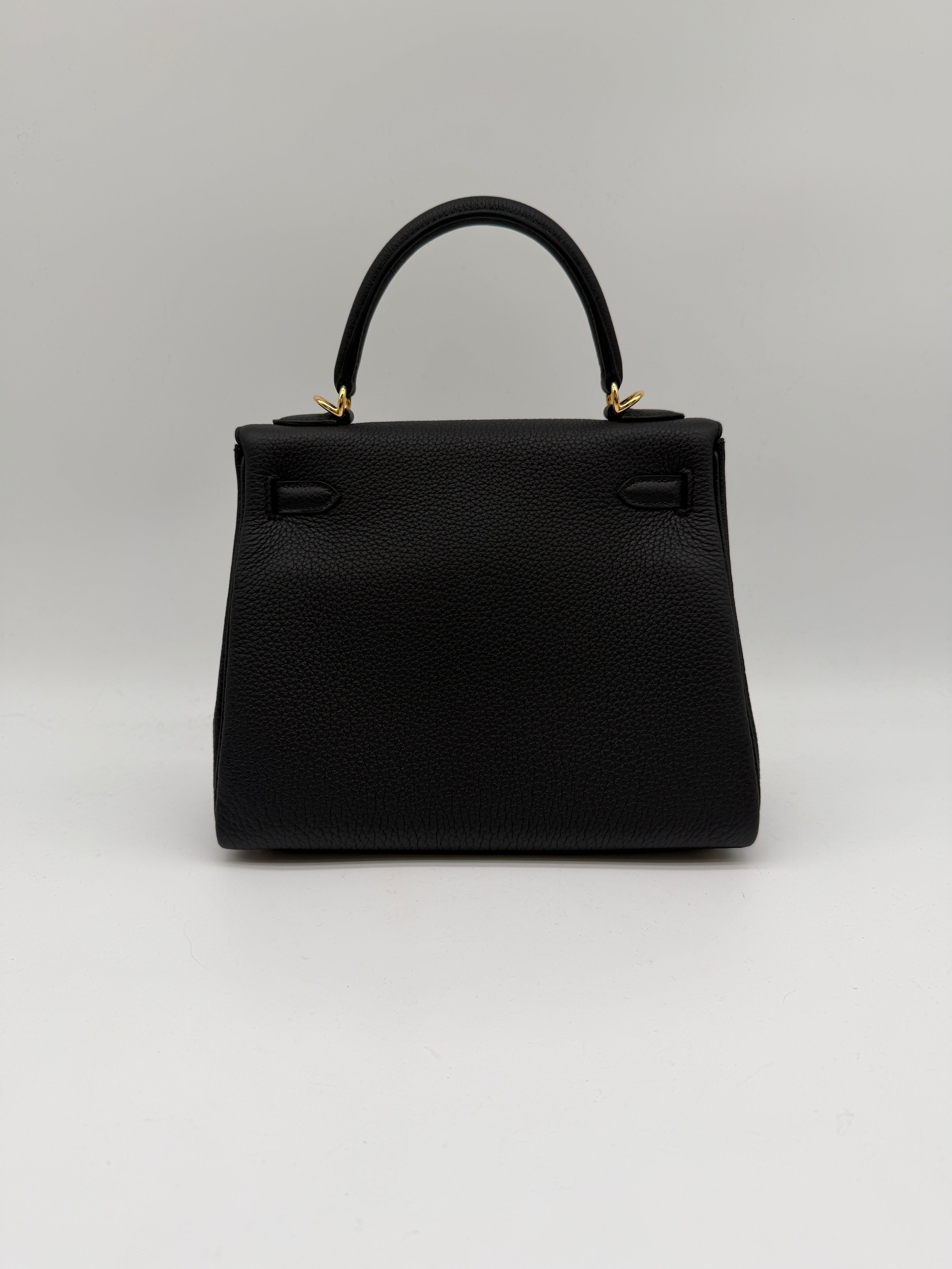 Prime Concierge Hermès Kelly 25 Black Togo Gold Hardware