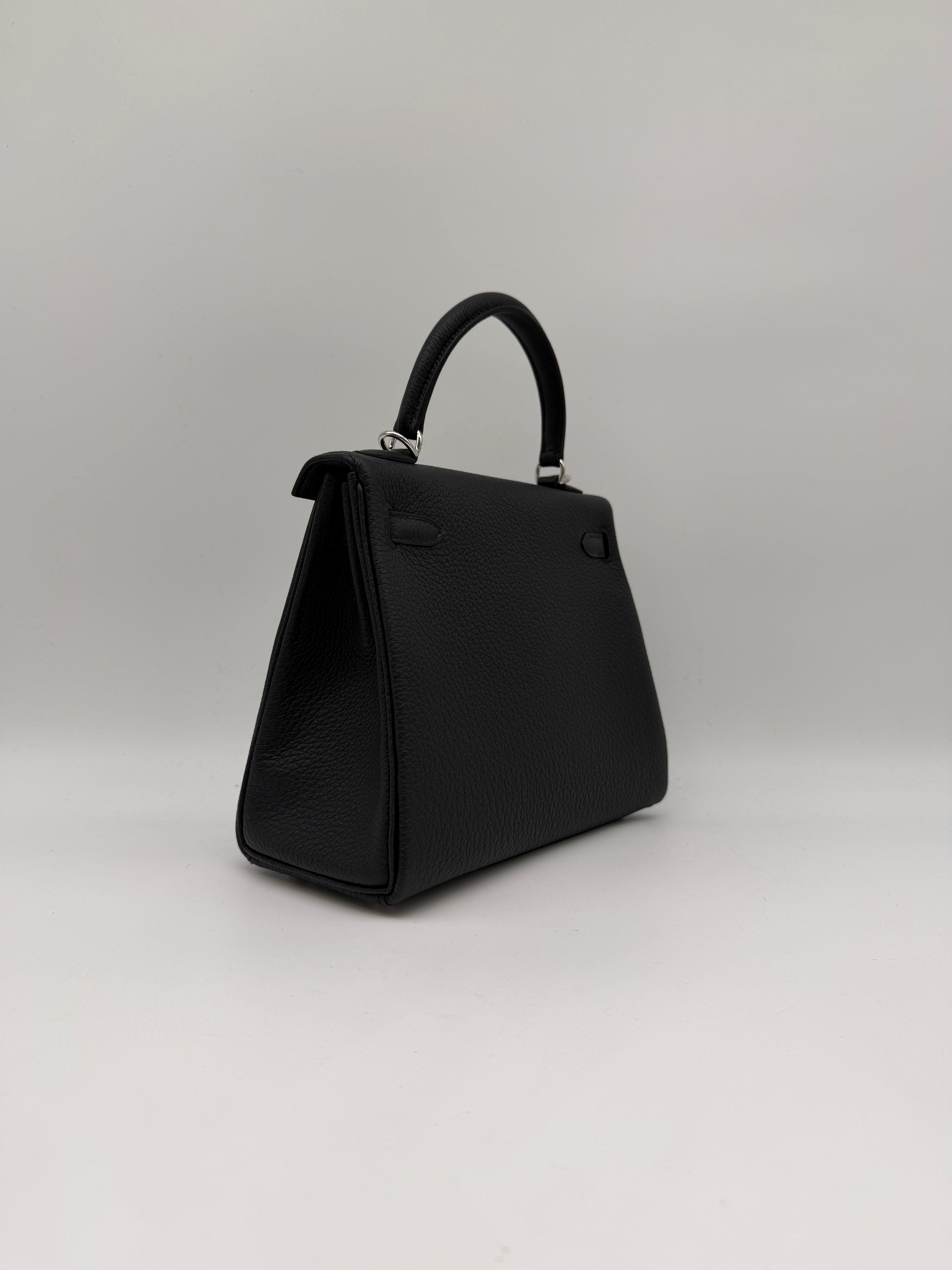 Prime Concierge Hermès Kelly 25 Black Togo Palladium Hardware