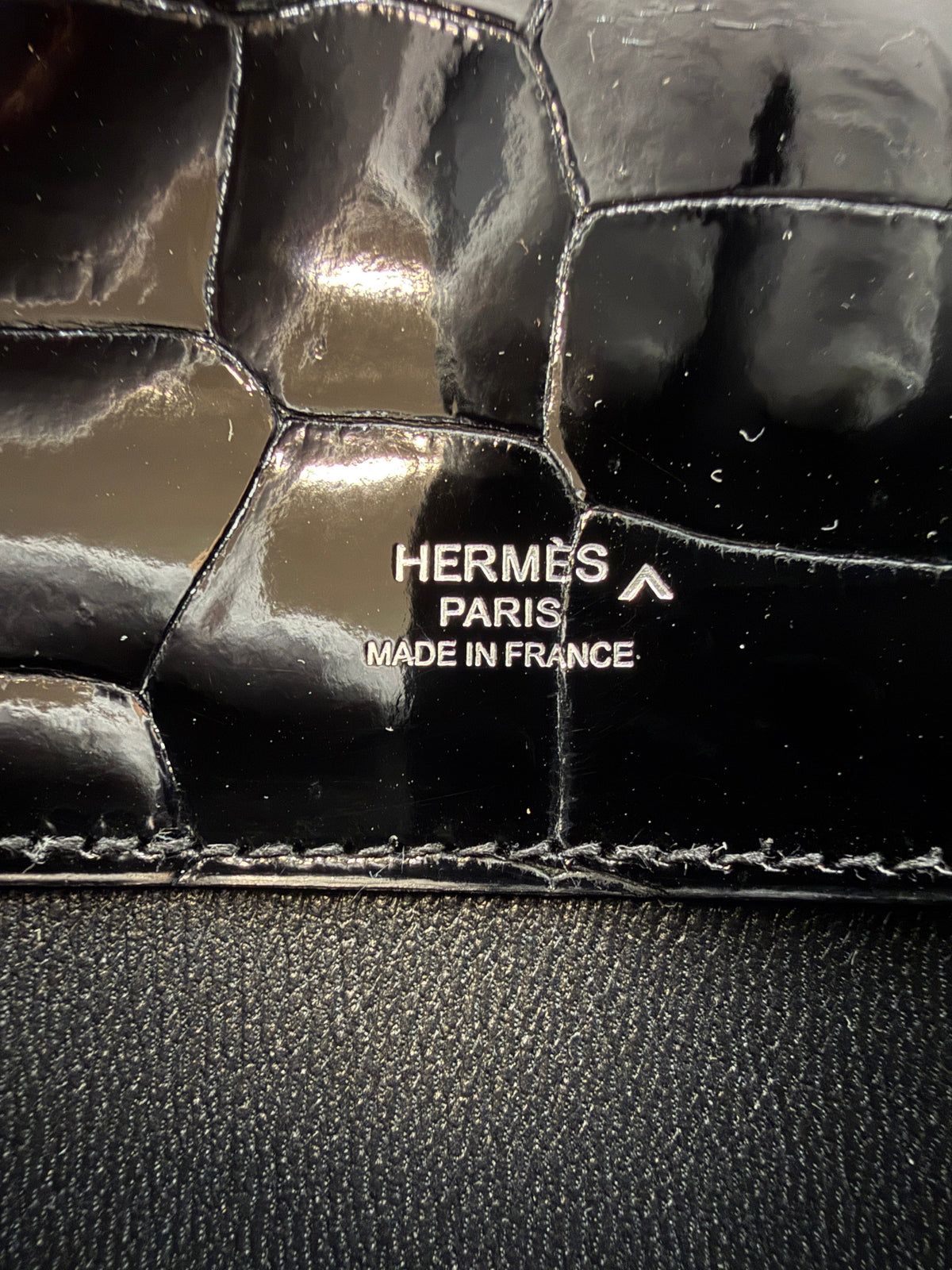 Prime Concierge Hermès Kelly Cut Black Shiny Porosus Palladium Hardware