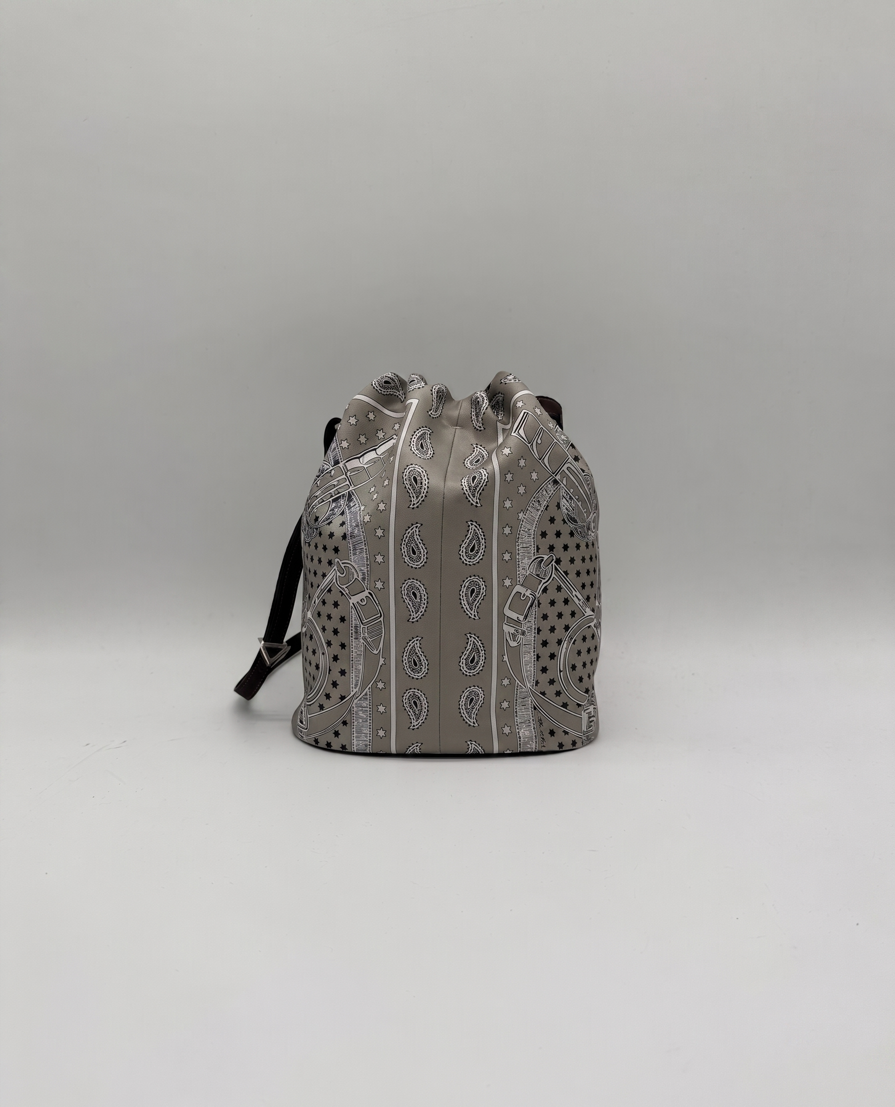Prime Concierge Hermès Lassoie Hermès bag Silk/Swift Gris Perle/ Moka Palladium Hardware