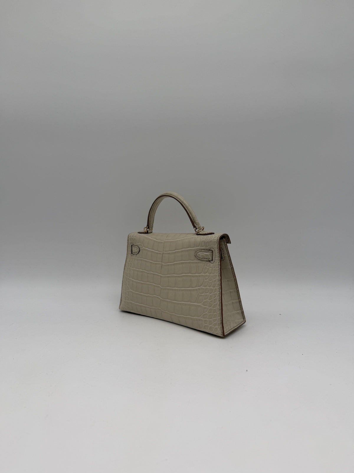 Hermès Mini Kelly Beton Matte Croc Permabrass Hardware
