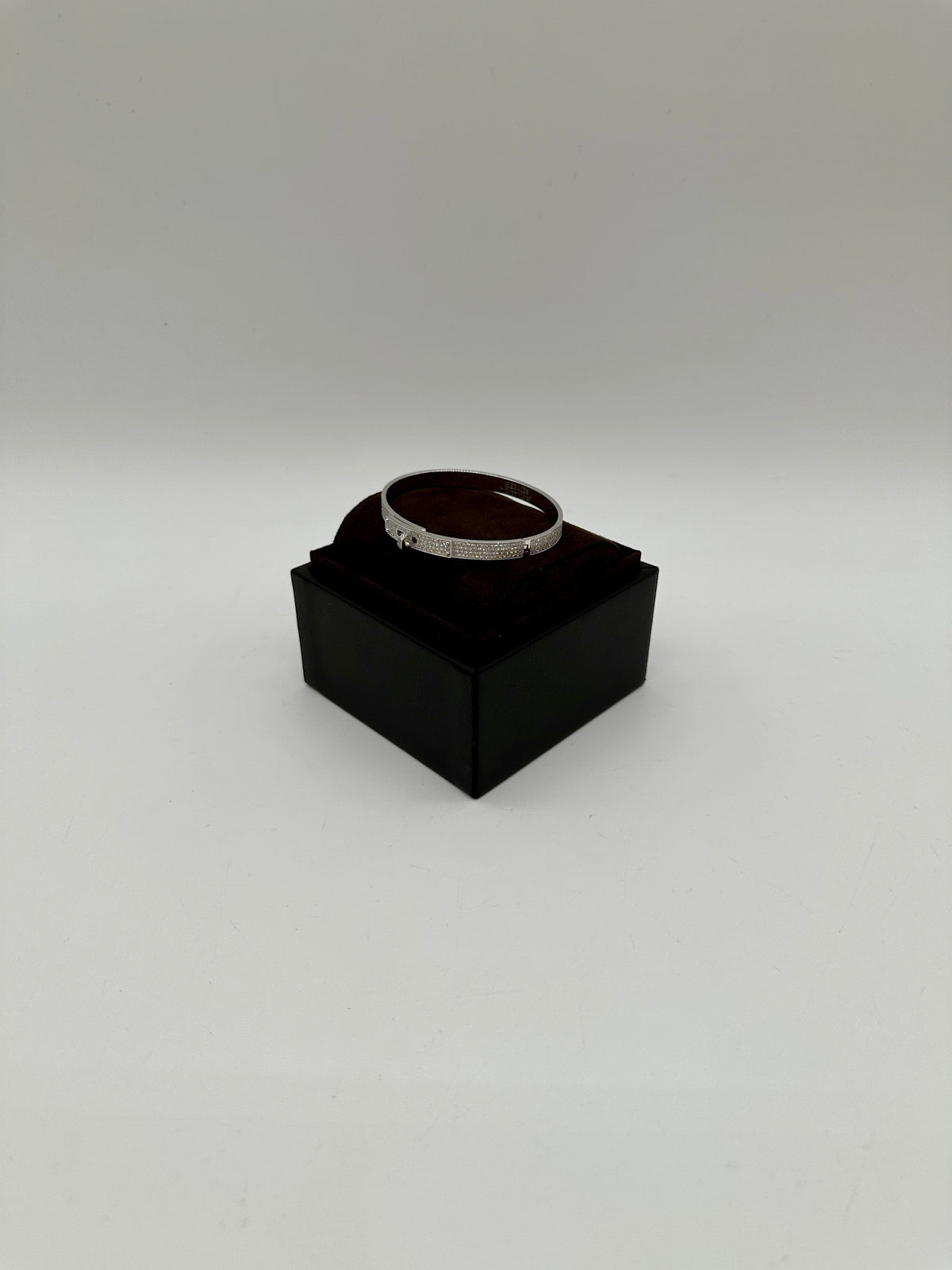 Hermès Kelly Bracelet Full Pavé White Gold
