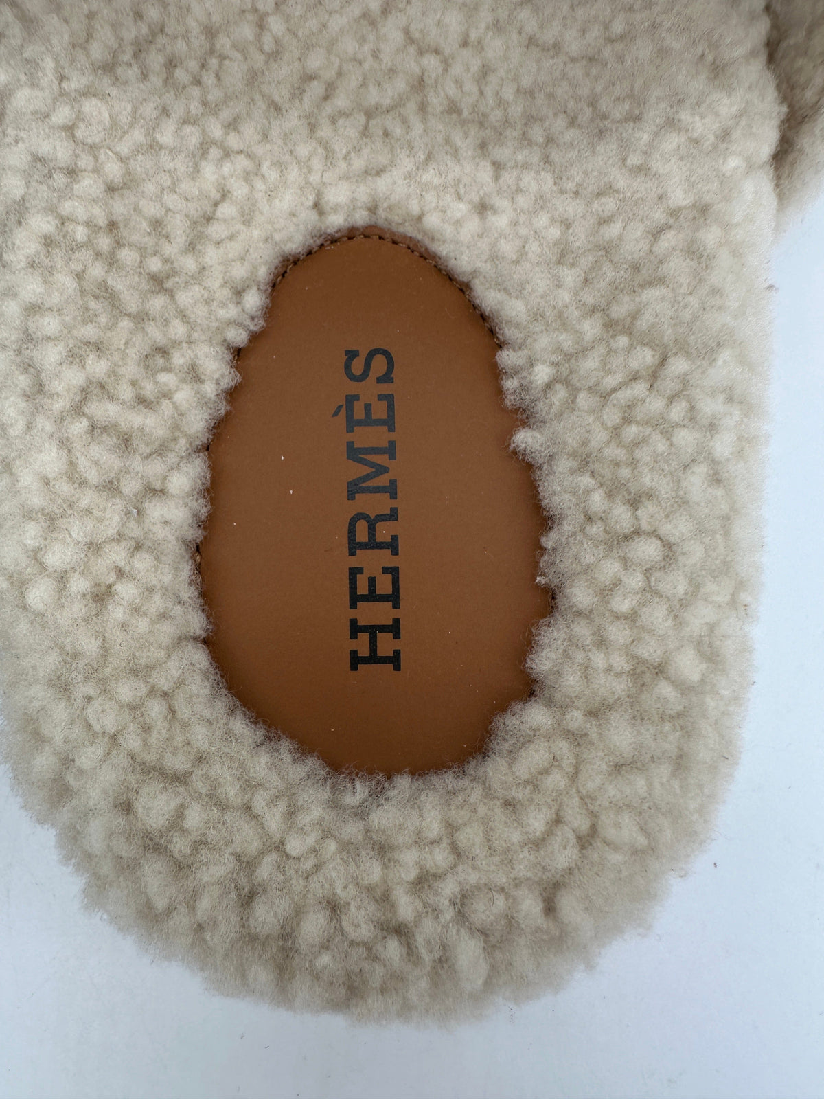 Prime Concierge Hermès Chypre Teddy Gold