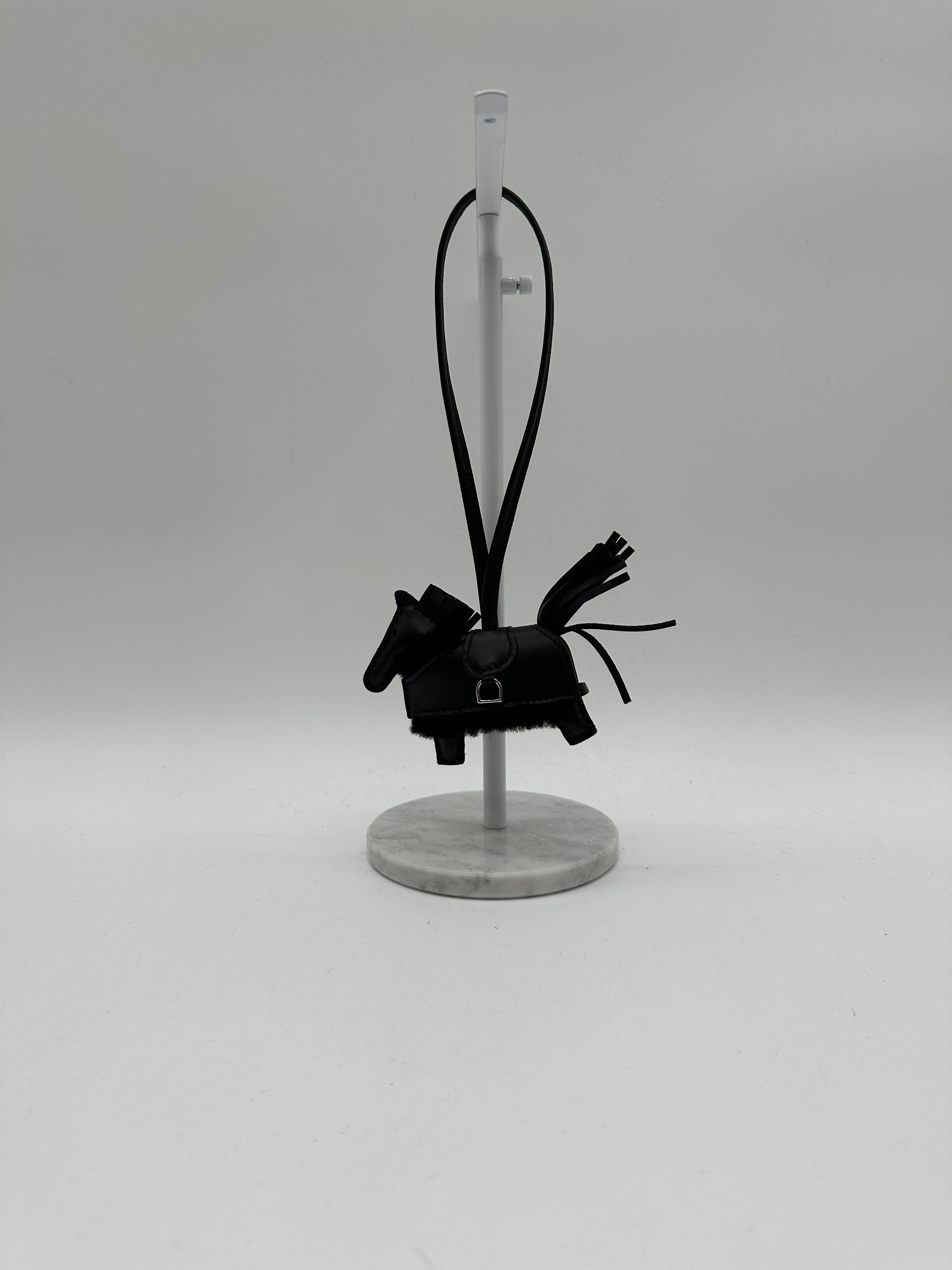Prime Concierge Rodeo Robeo Plush PM charm Noir