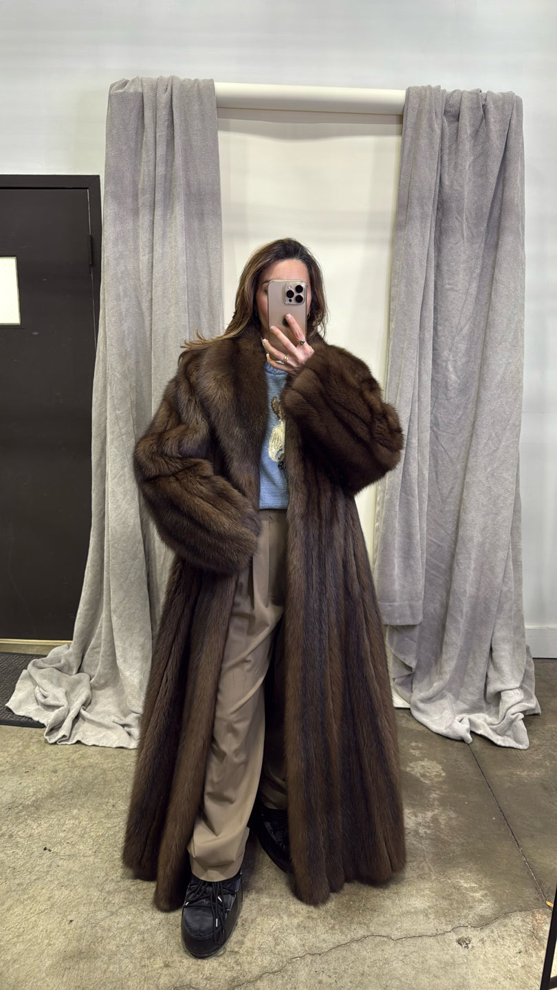 SABLE COAT Brown