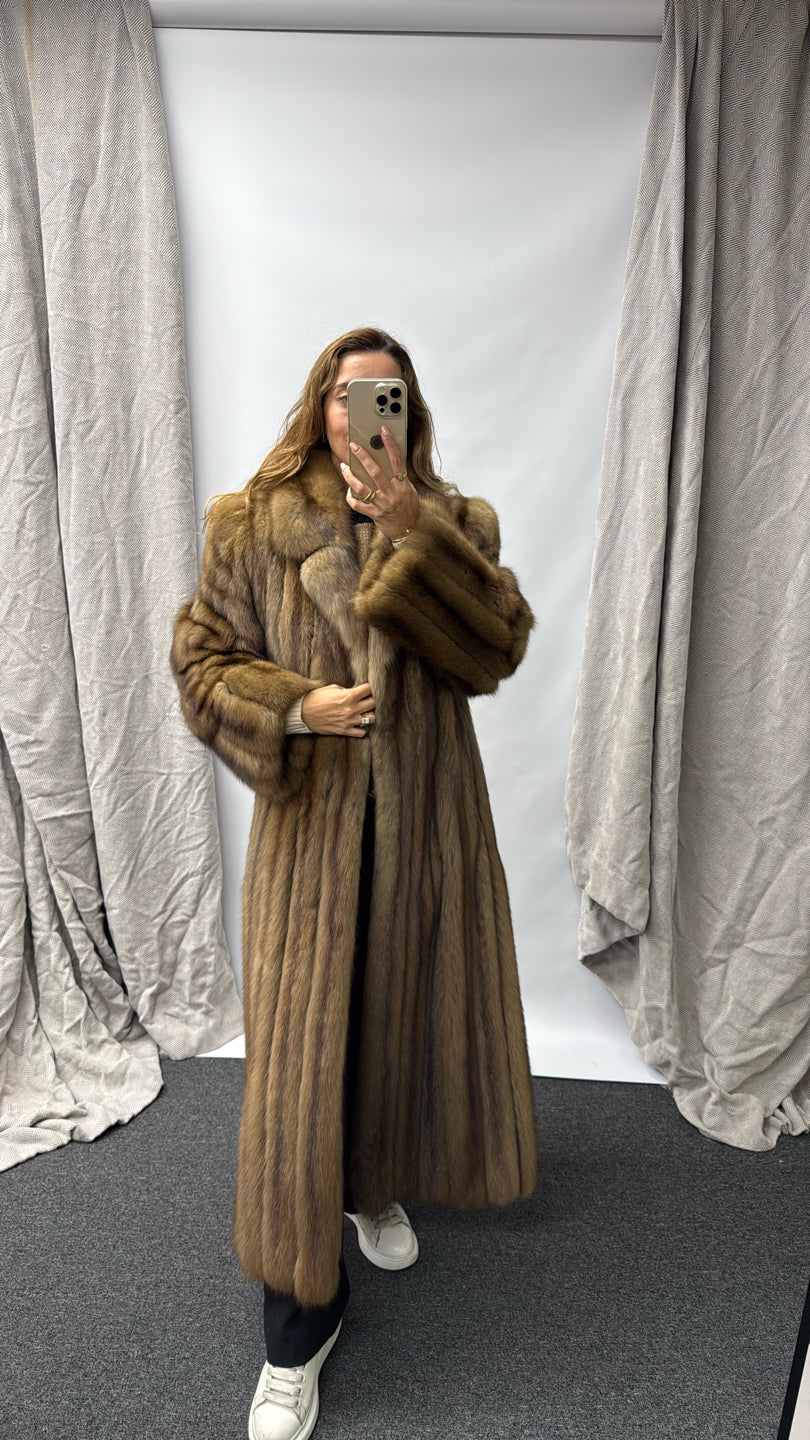 SABLE BROWN COAT Brown