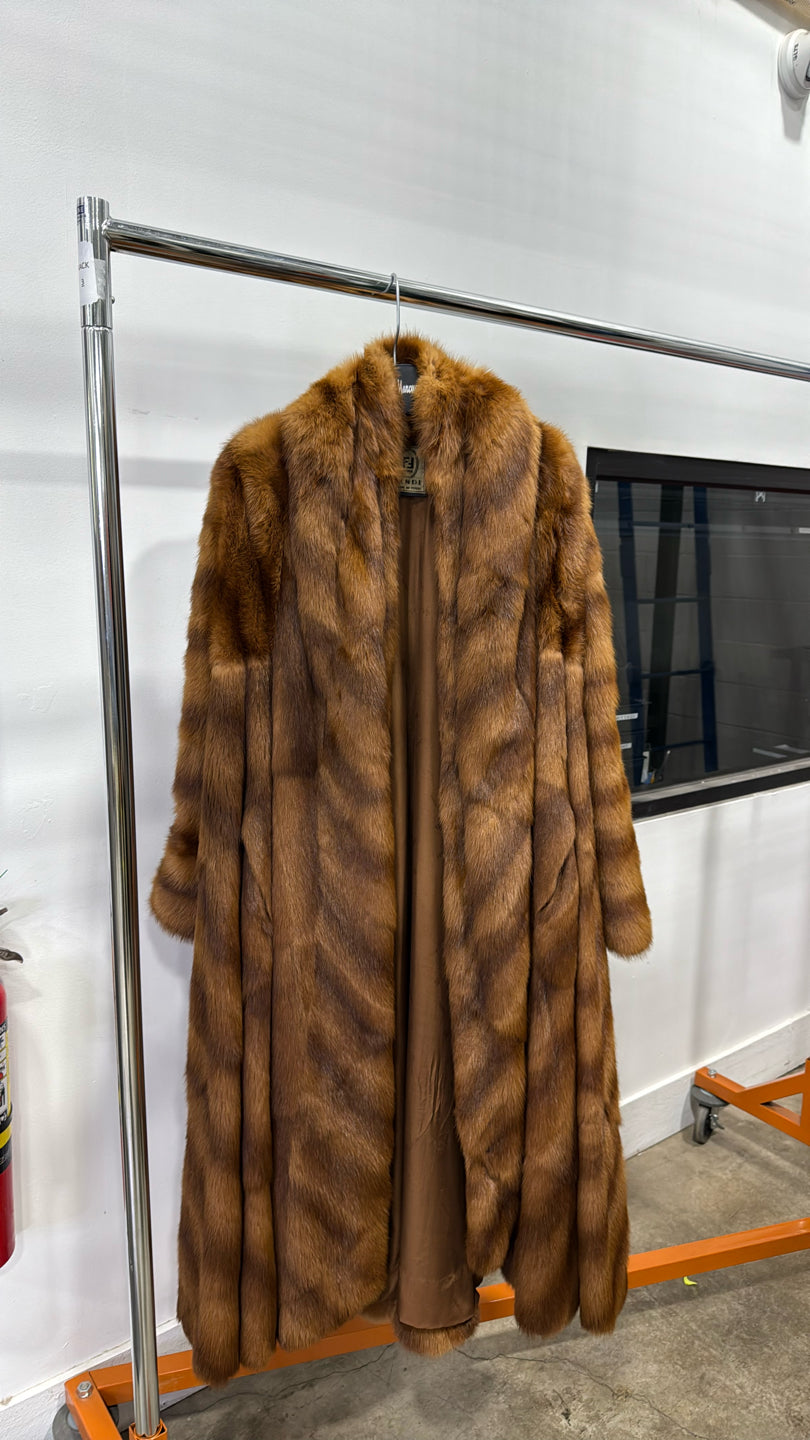 Natural Beaver Coat With Hood And Mink Trim - Brown GM16041903948
