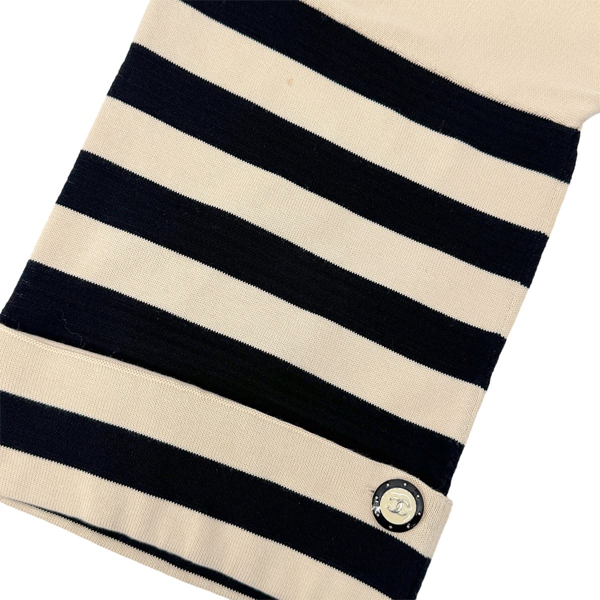 PURPOSE CHANEL COCO BUTTON GONDOLA CHARM BORDER KNIT DRESS 2014 BEIGE COTTON 36 P47 RTW 90292122