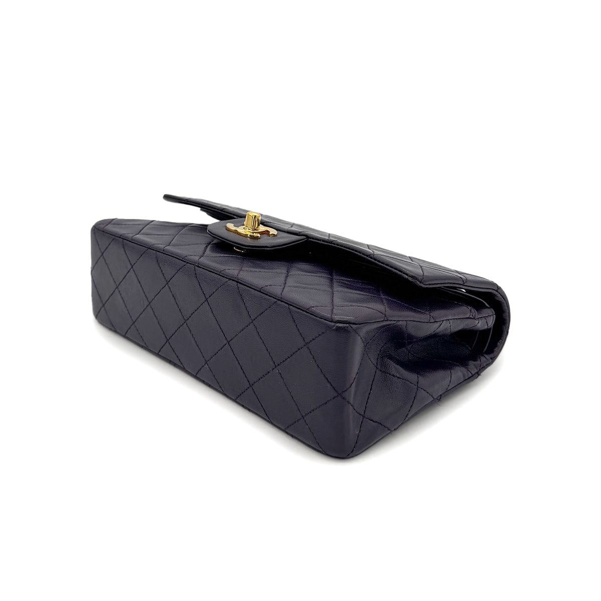 PURPOSE CHANEL VINTAGE CLASSIC FLAP SMALL CHAIN SHOULDER BAG PURPLE LAMB SKIN 90304982