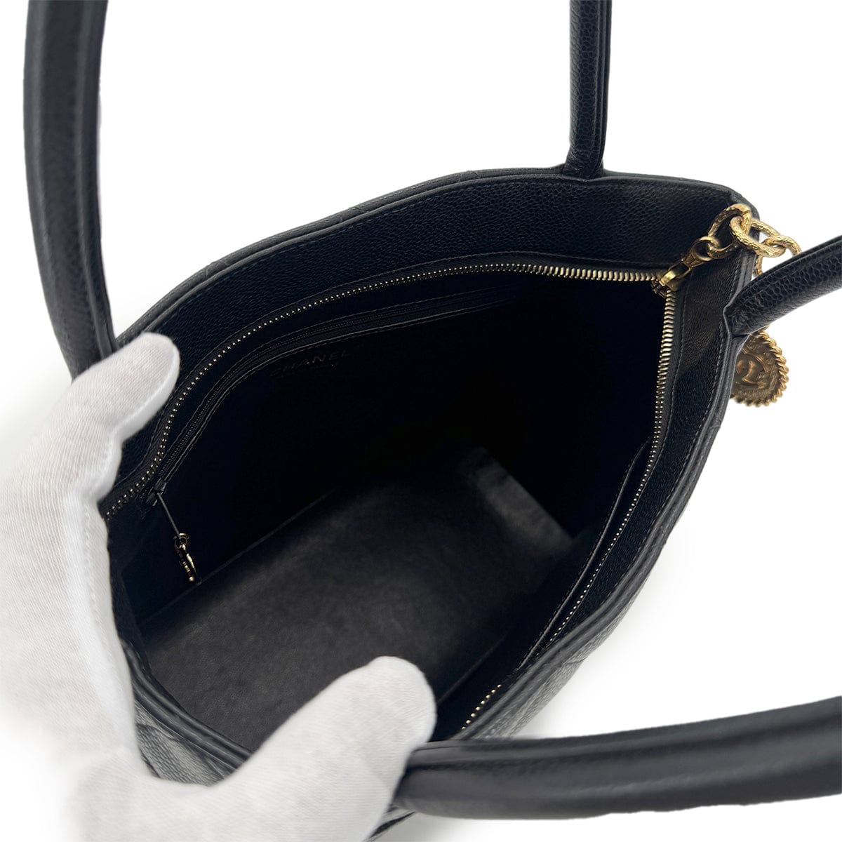 PURPOSE CHANEL VINTAGE MEDALLION TOTE BAG BLACK CAVIAR SKIN 90285148