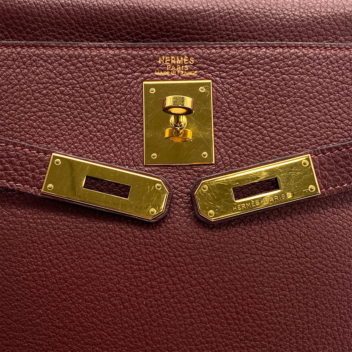 HERMES KELLY 32 RETORNE ROUGE H TOGO HAND BAG 2001 SQUARE E GOLD HARDWARE 90324279
