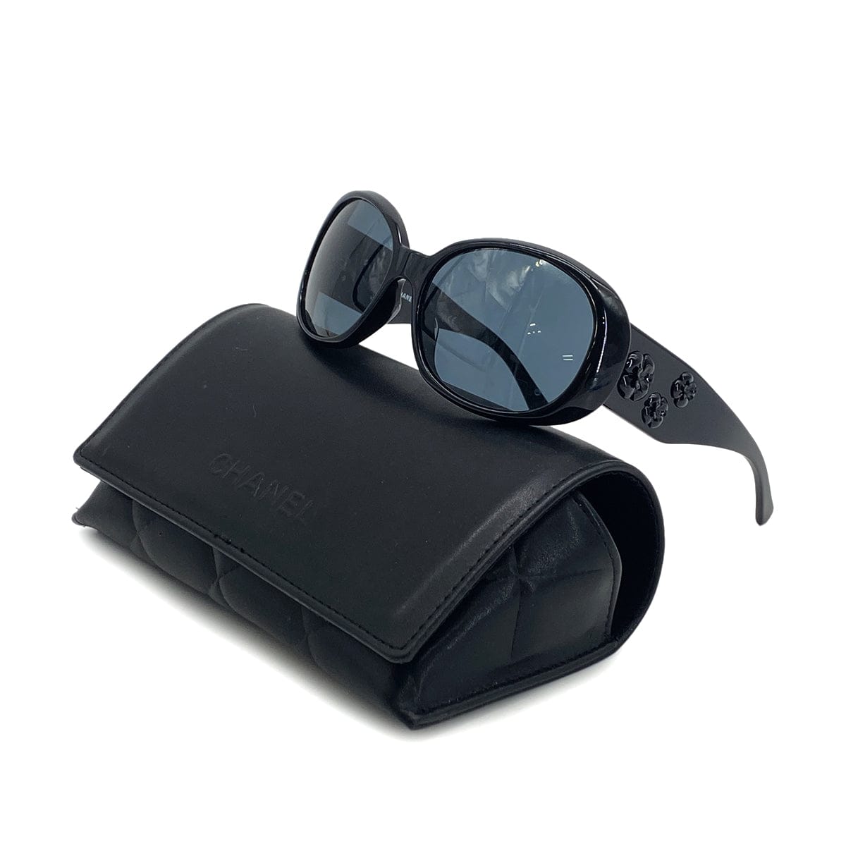 PURPOSE VINTAGE CHANEL COCOMARK CAMELLIA SUNGLASSES BLACK EYEWEAR 90324630