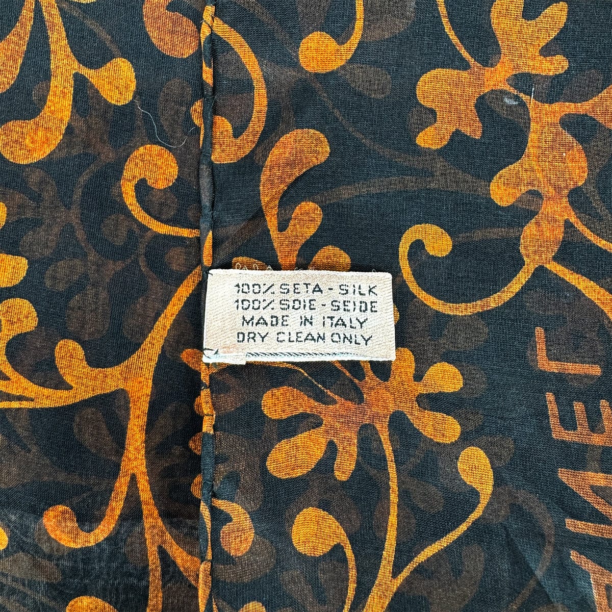 PURPOSE VINTAGE CHANEL COCOMARK FLORAL PATTERN SCARF BLACK ORANGE SILK 90323178