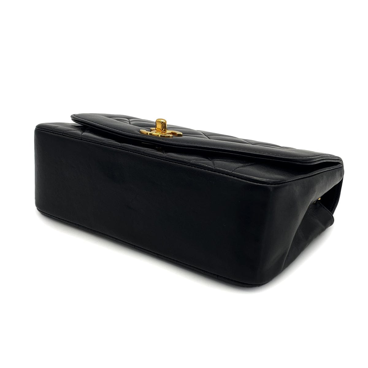 PURPOSE VINTAGE CHANEL DIANA SMALL CHAIN SHOULDER BAG BLACK LAMB SKIN GOLD HARDWARE 90324829