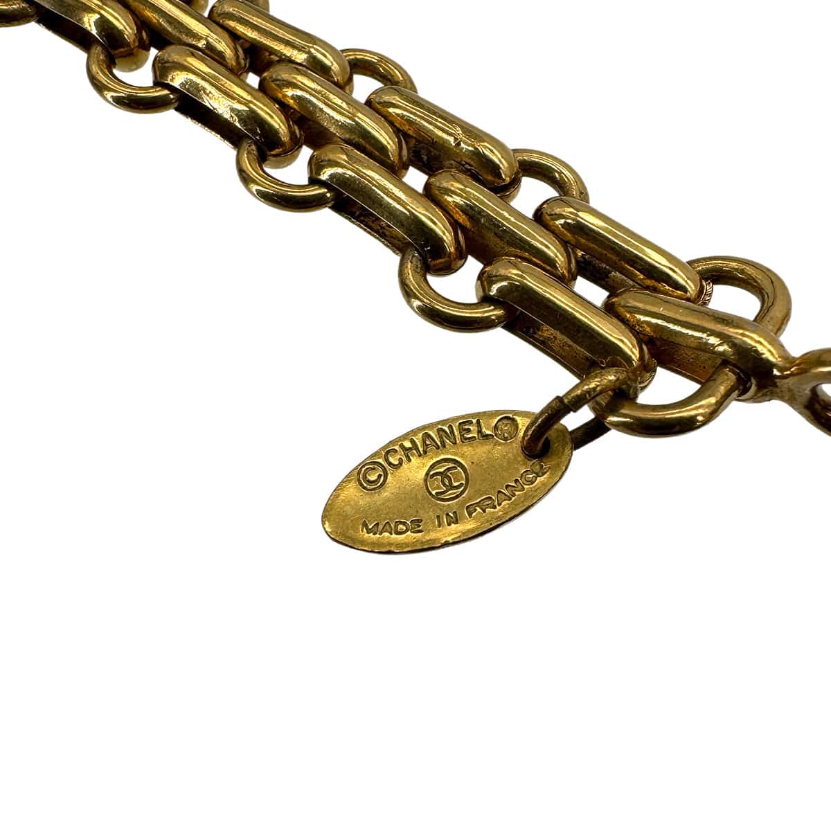 PURPOSE VINTAGE CHANEL KEY CHARM MATELASSE GOLD ACCESSORY 90323478