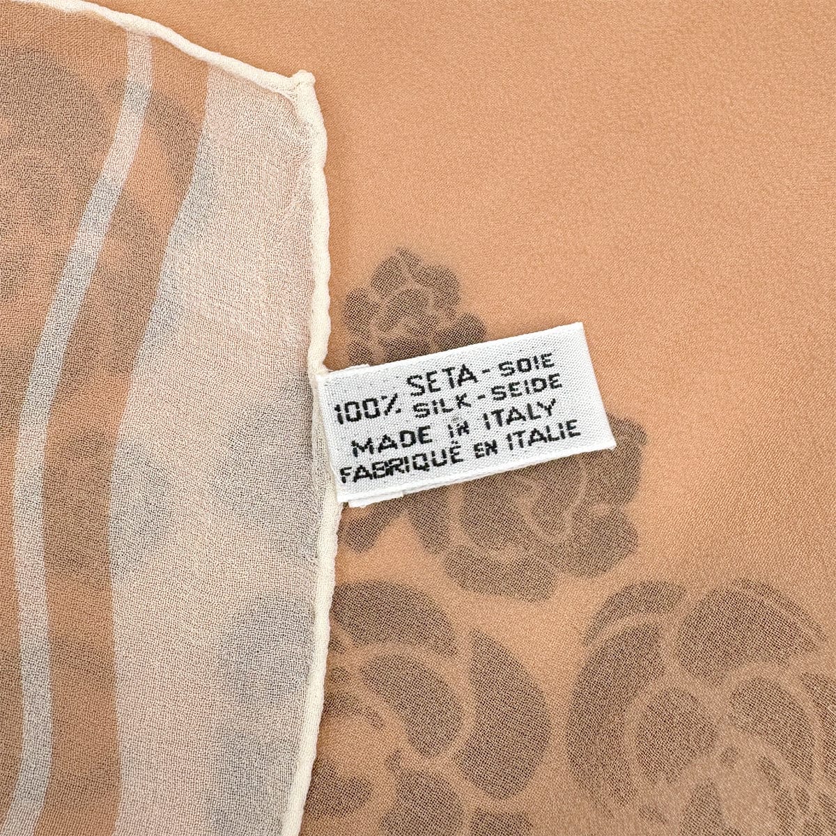 PURPOSE VINTAGE CHANEL MADEMOISELLE SCARF CAMELLIA COCOMARK PINK BEIGE SILK 90323491
