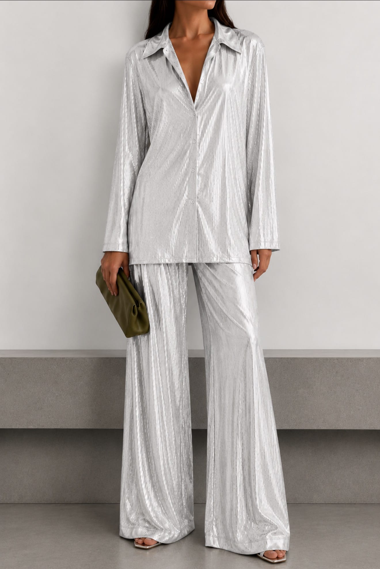 REVEL AVENUE The Gilded set TPAMI11