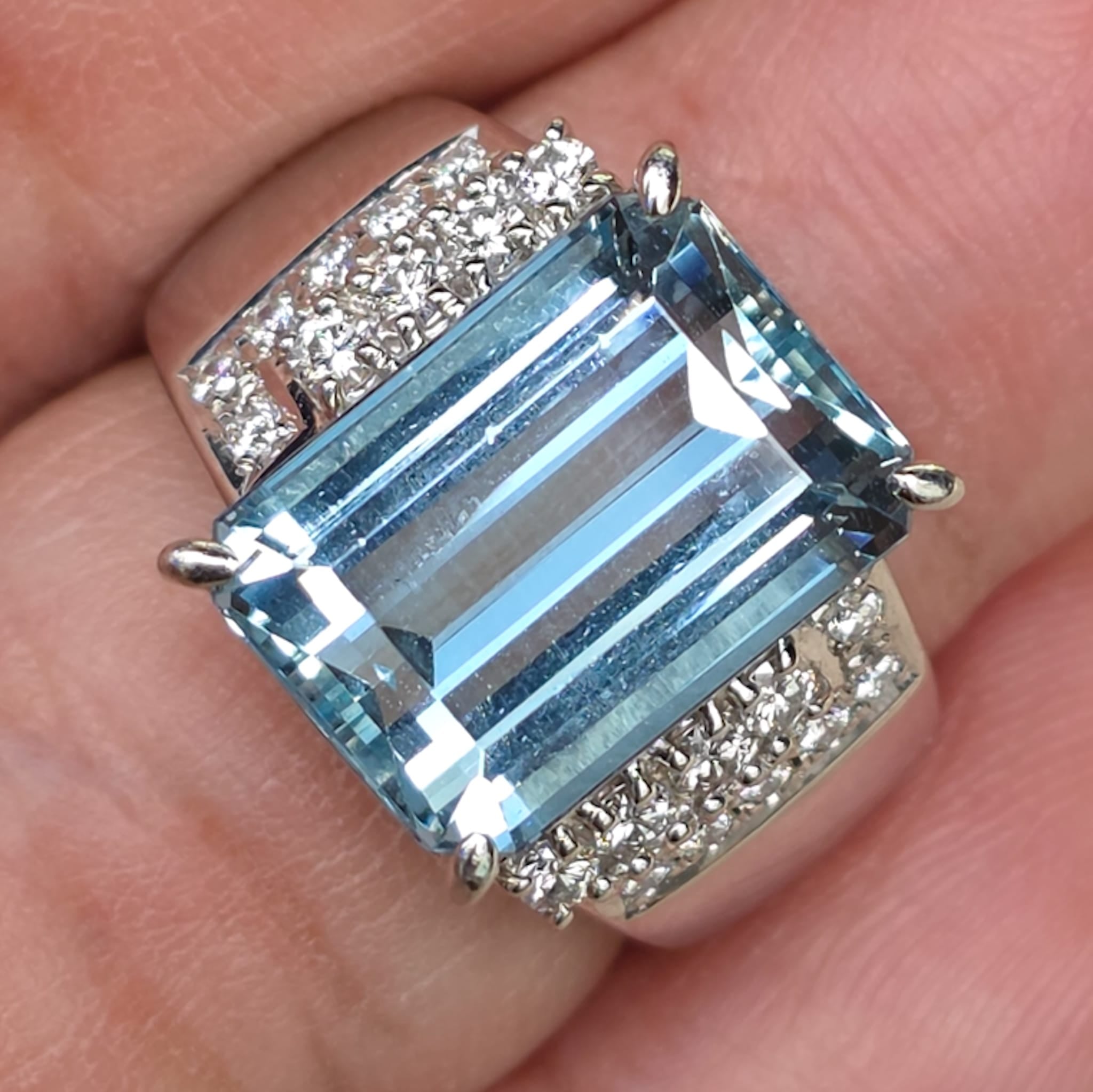 Rockstoc x LP Pt900 Tasaki Aquamarine Ring A 6.050 D 0.360 Sz 5 14.4 g C RSXLPS33