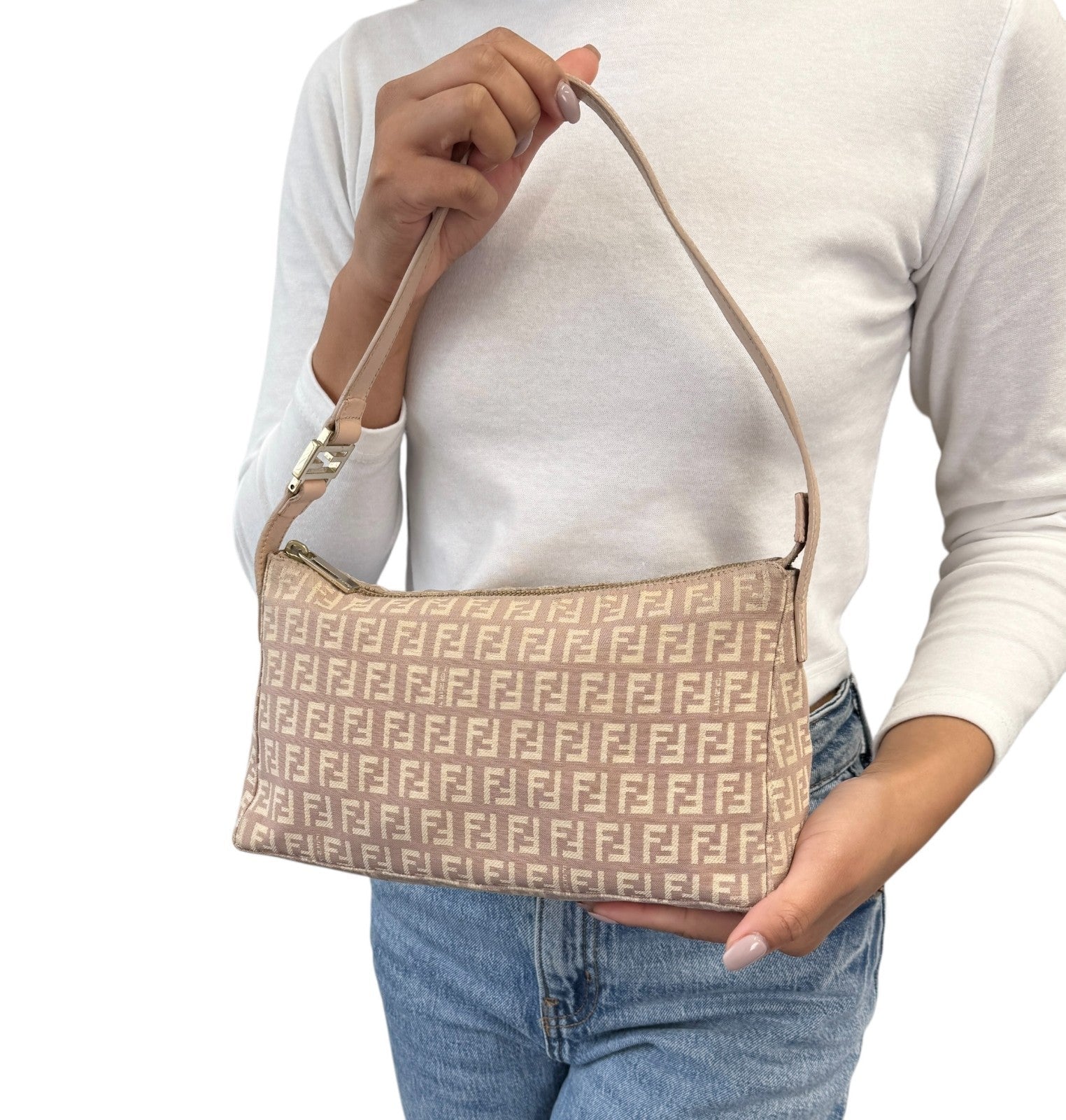 FENDI Vintage Logo Zucchino Monogram Shoulder Bag Pochette Beige Pink Cotton