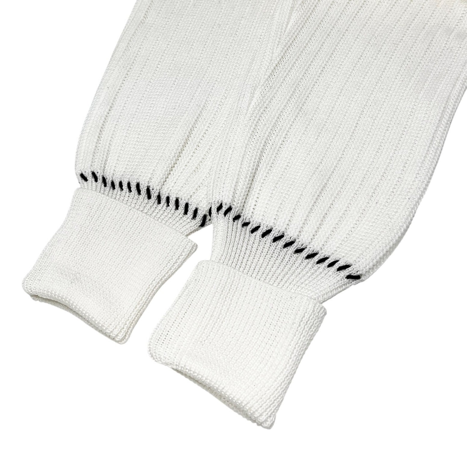 CHANEL Vintage 96P CC Logo Cardigan Sweater Top #42 Button White Black Cotton