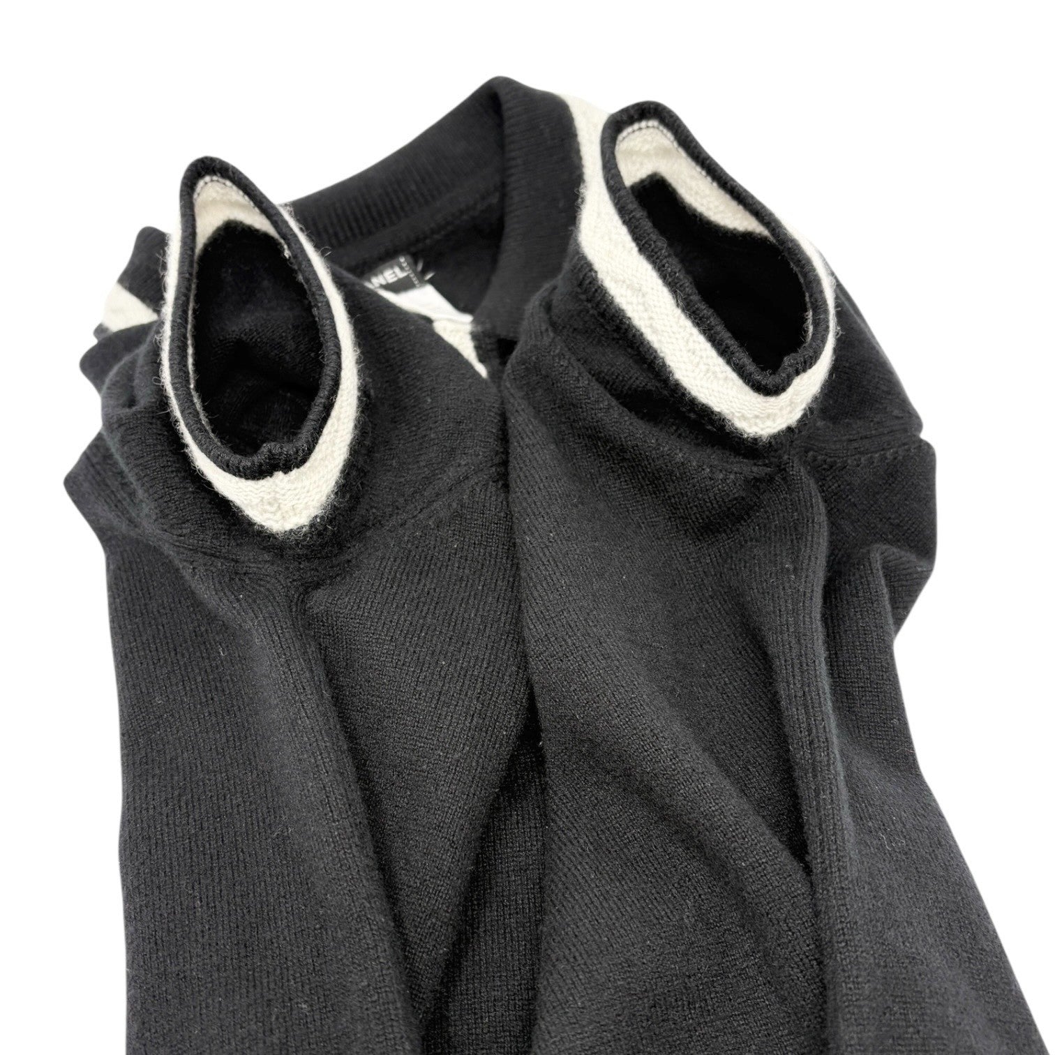 CHANEL Vintage 04A CC Logo Knit Dress One-piece #34 Black Gray Cashmere Button