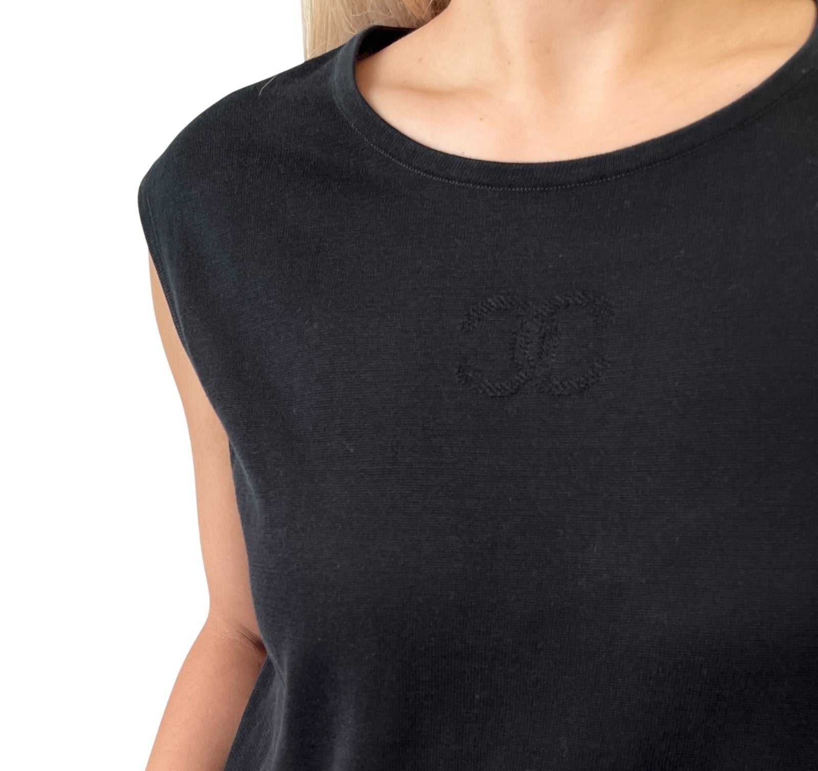 CHANEL Vintage 06P CC Logo Knit Tank Top #42 Pullover Black Cotton