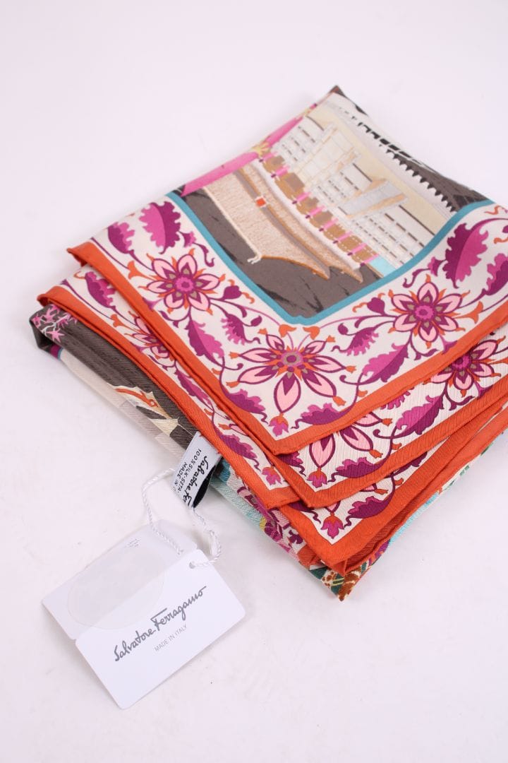 Salvatore Ferragamo Salvatore Ferragamo Silk Print Scarf Multicoloured