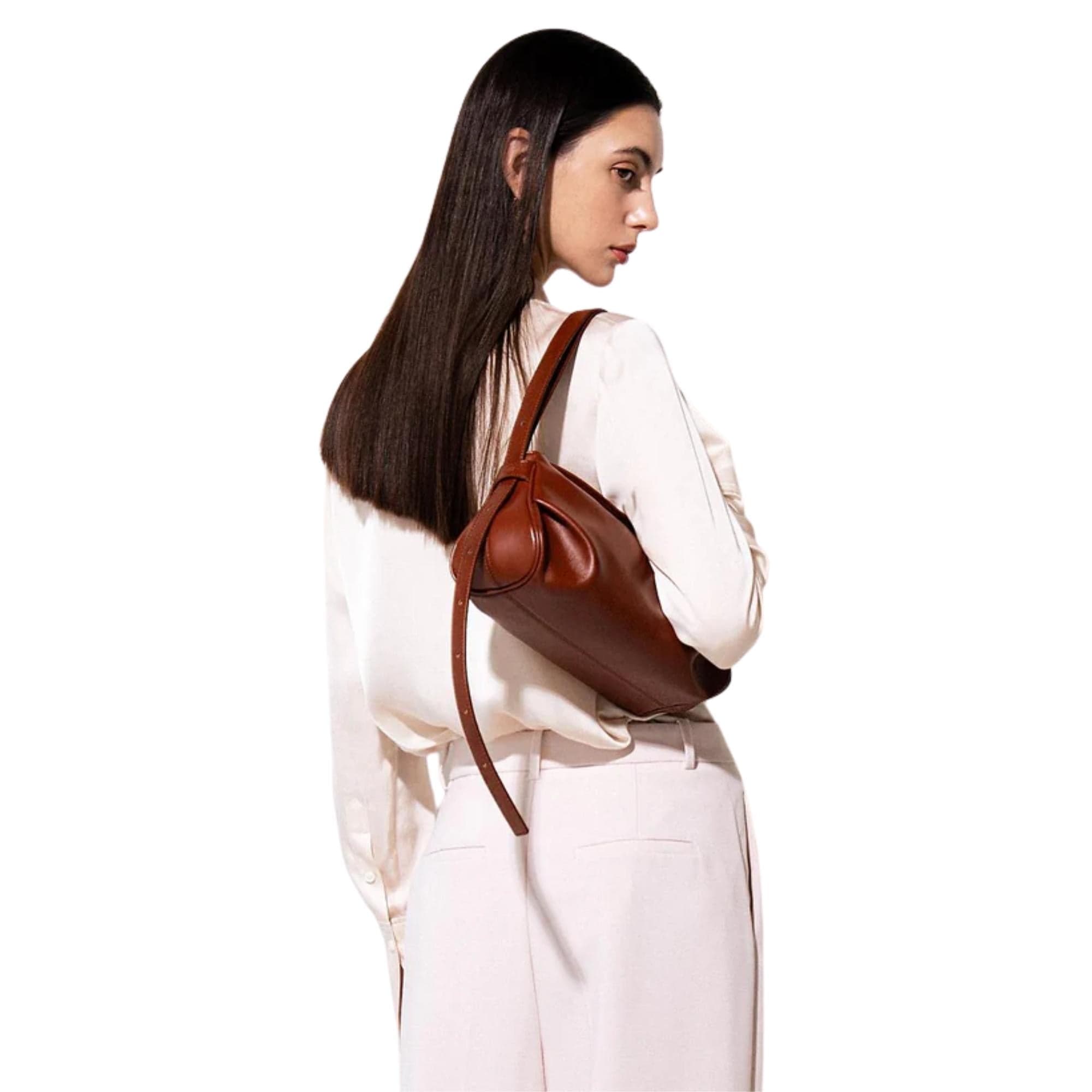 SEOUL COLLECTION GLINT BAG (شنطة)