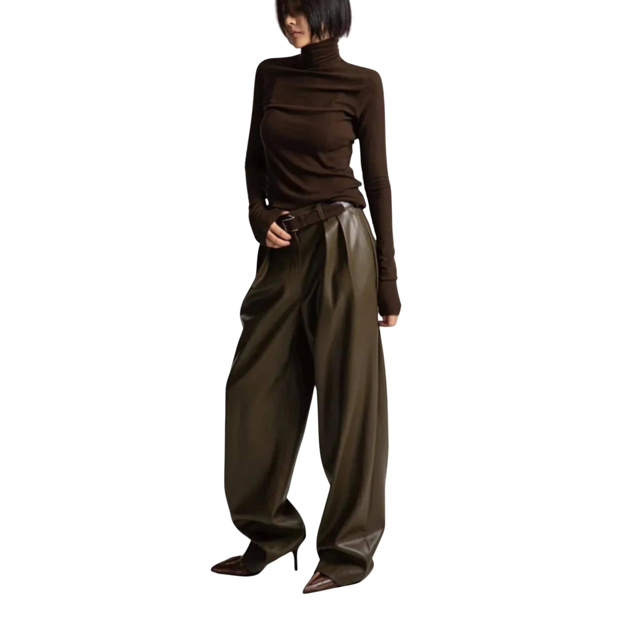 SEOUL COLLECTION FRONT PLEATED LEATHER TROUSERS (بنطلون)