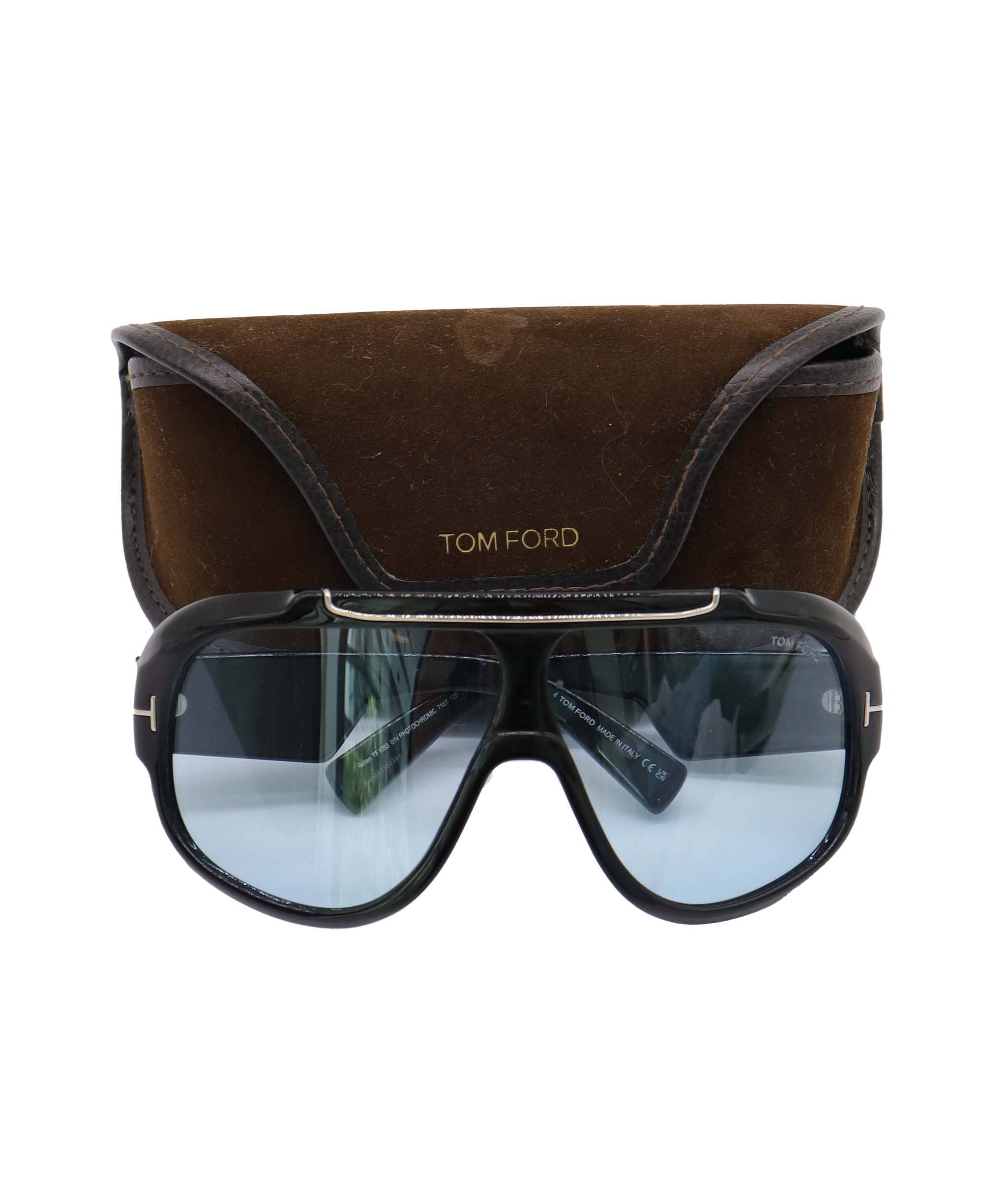 Tom Ford Tom Ford Black Frame Visor Style Sunglasses AGC3556