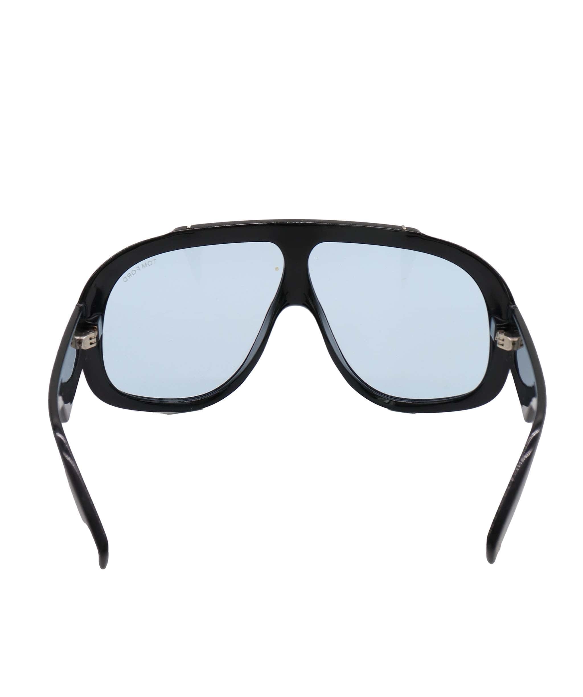 Tom Ford Tom Ford Black Frame Visor Style Sunglasses AGC3556