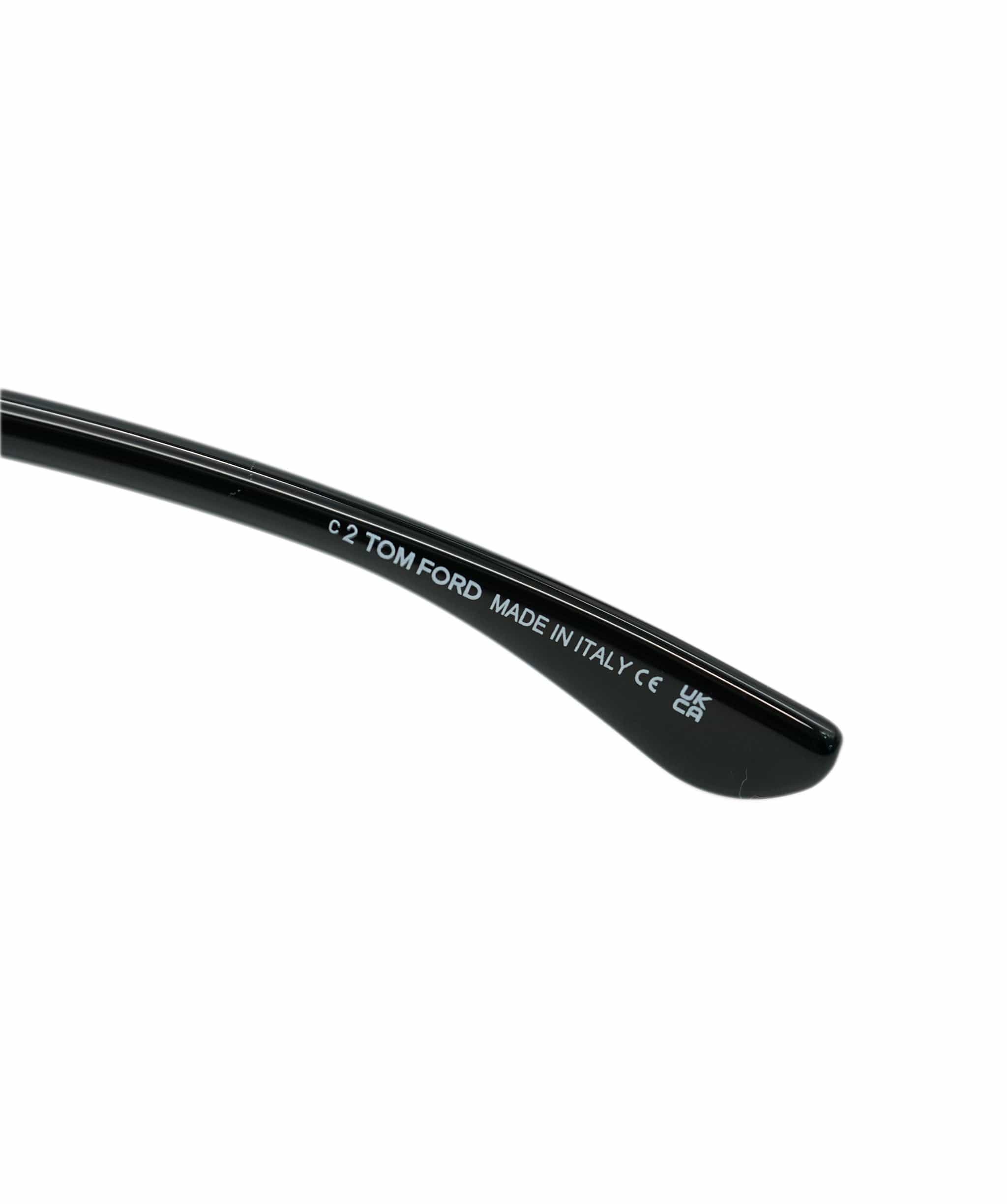 Tom Ford Tom Ford Womens Black Gold Polarized Sunglasses Jennifer TF 8 01D ANL0015