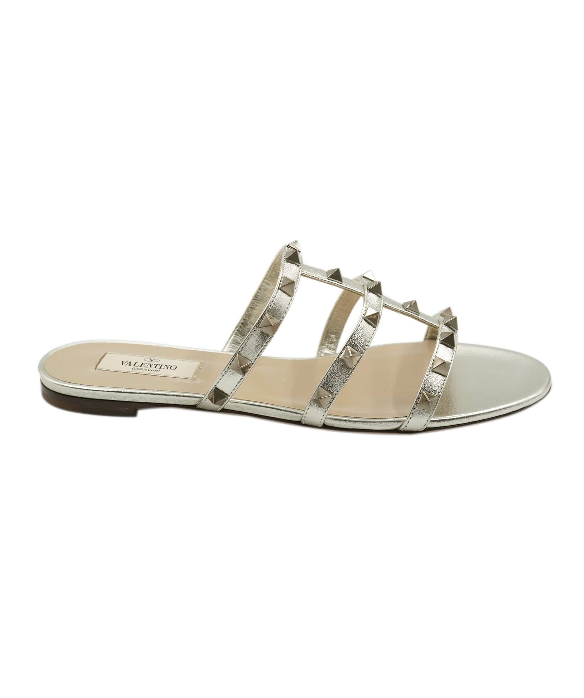 Valentino Valentino rockstud sandals AKC0780
