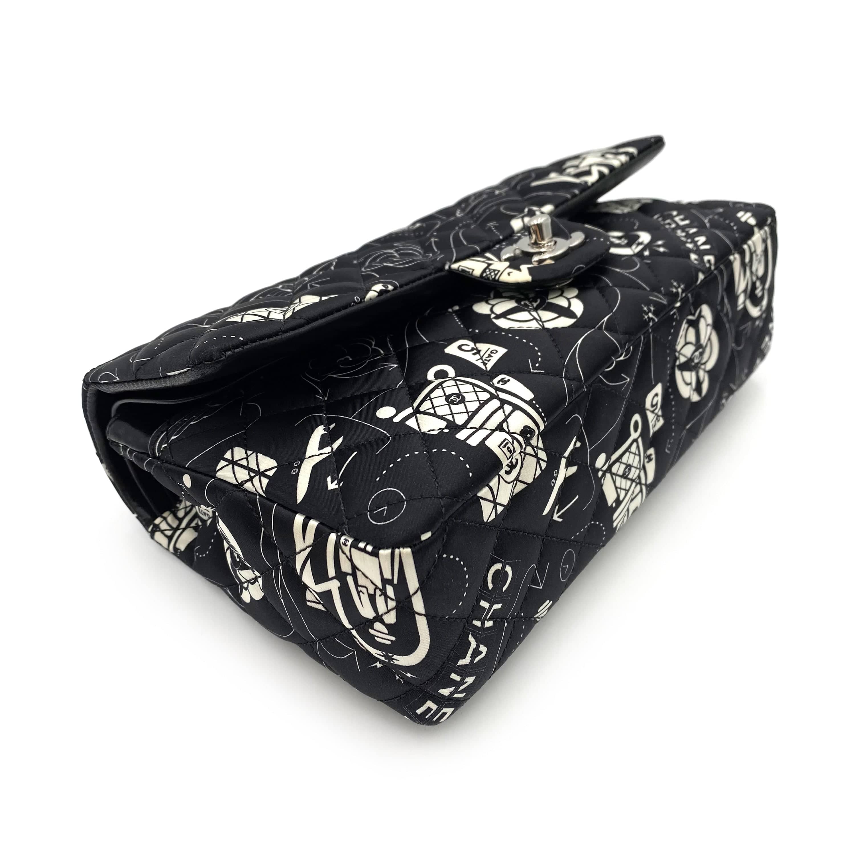 VINTAGE LOVER PURPOSE CHANEL AIRLINE CLASSIC FLAP MEDIUM CHAIN SHOULDER BAG BLACK WHITE SATIN 90237321