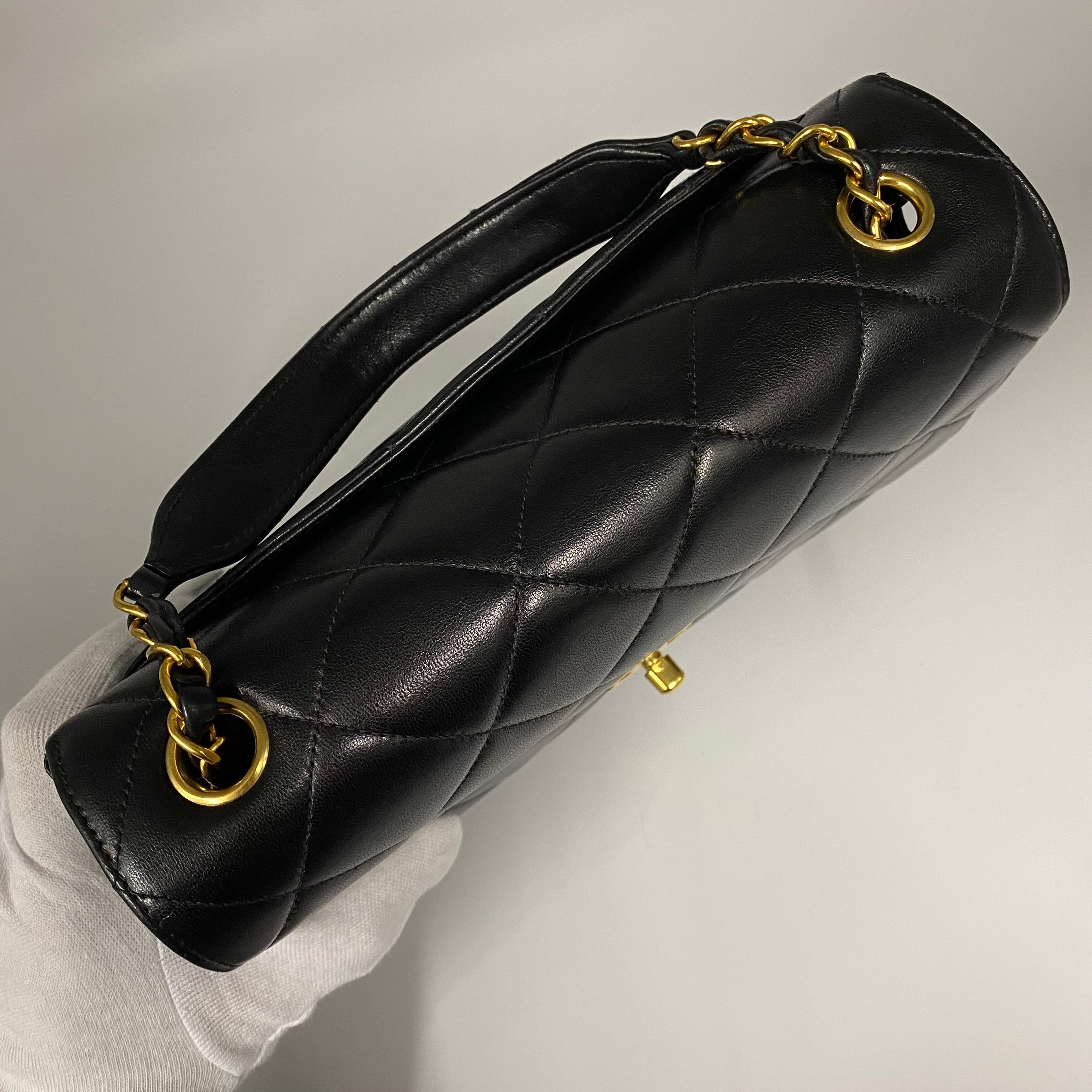 VINTAGE LOVER PURPOSE CHANEL VINTAGE MATELASSE CHAIN SHOULDER BAG BLACK LAMB SKIN 90215296