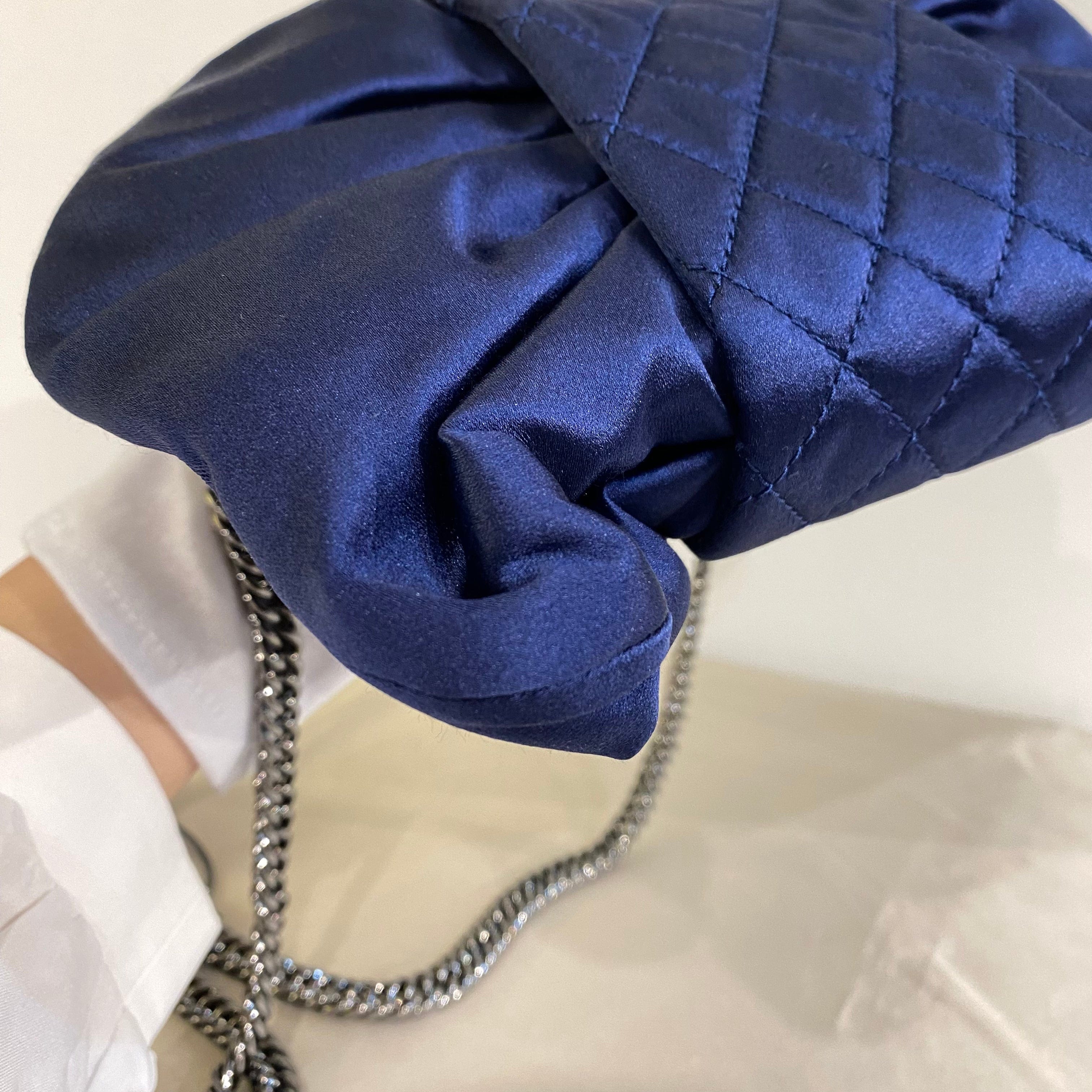 VINTAGE LOVER PURPOSE CHANEL VINTAGE RIBBON CHAIN SHOULDER BAG NAVY SATIN 90197085