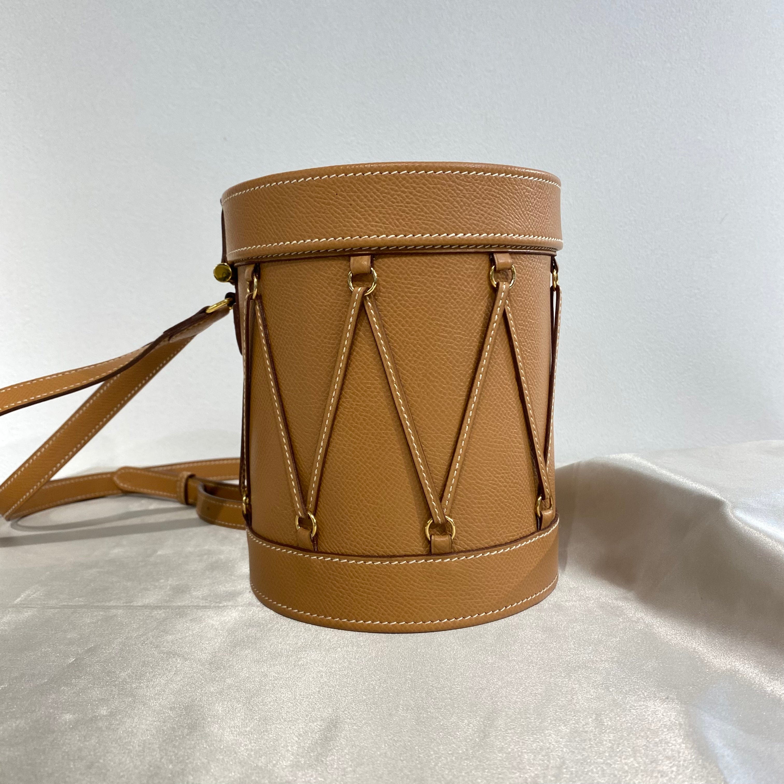 VINTAGE LOVER PURPOSE HERMES TAMBLE GOLD COUCHEVEL SHOULDER BAG 〇S 90208964