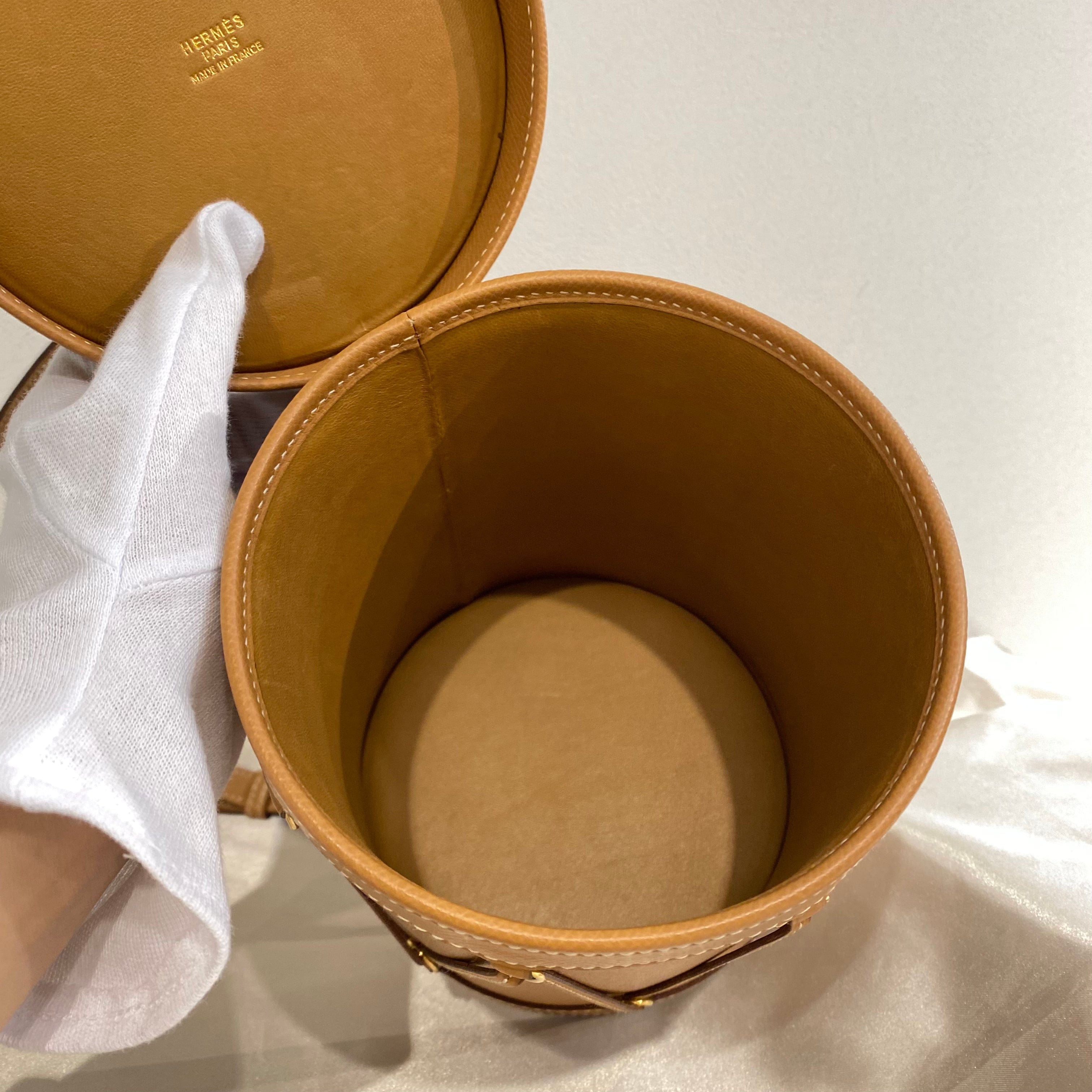 VINTAGE LOVER PURPOSE HERMES TAMBLE GOLD COUCHEVEL SHOULDER BAG 〇S 90208964