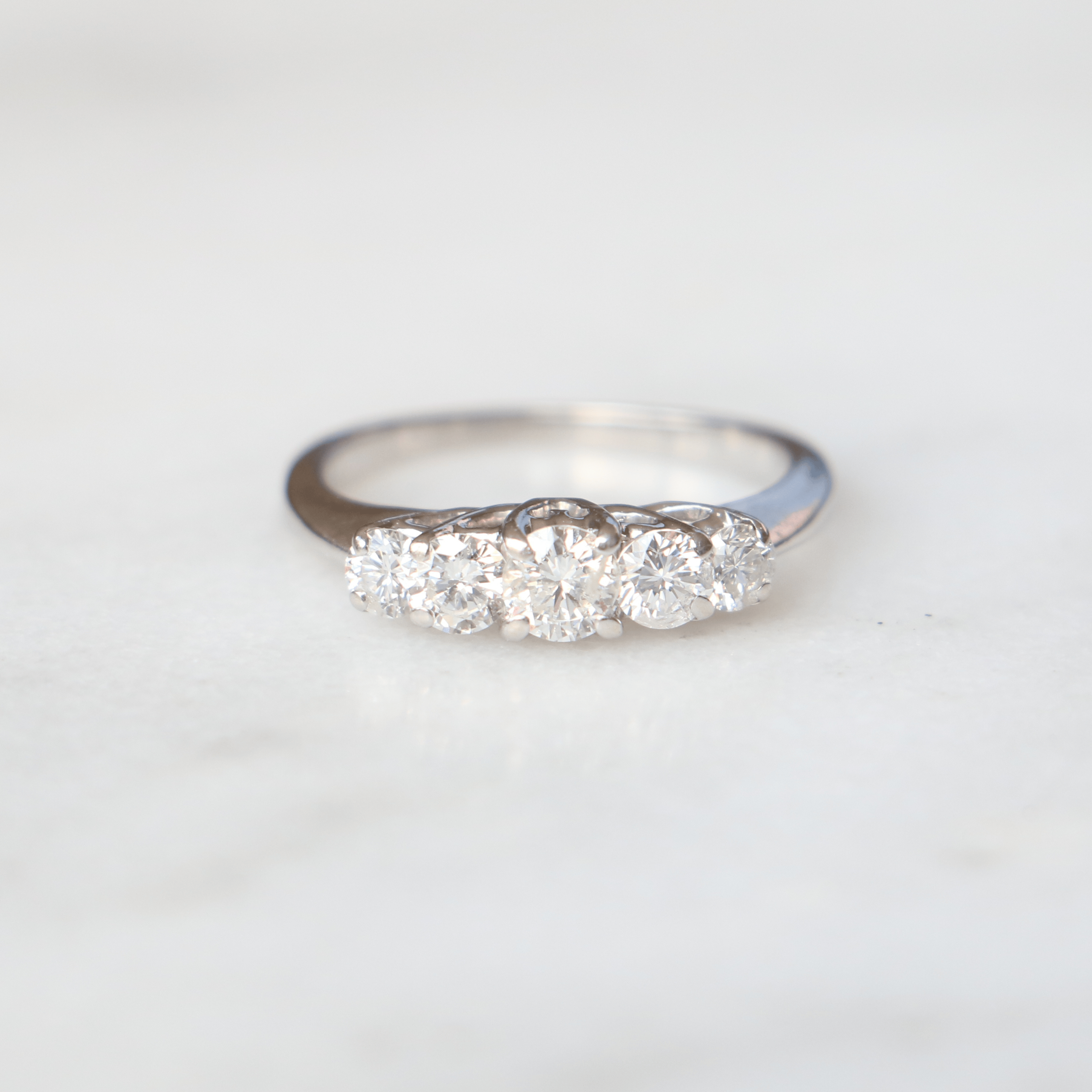 Willow Fine Jewellery 18ct White Gold 1ct Diamond 5 Stone Ring