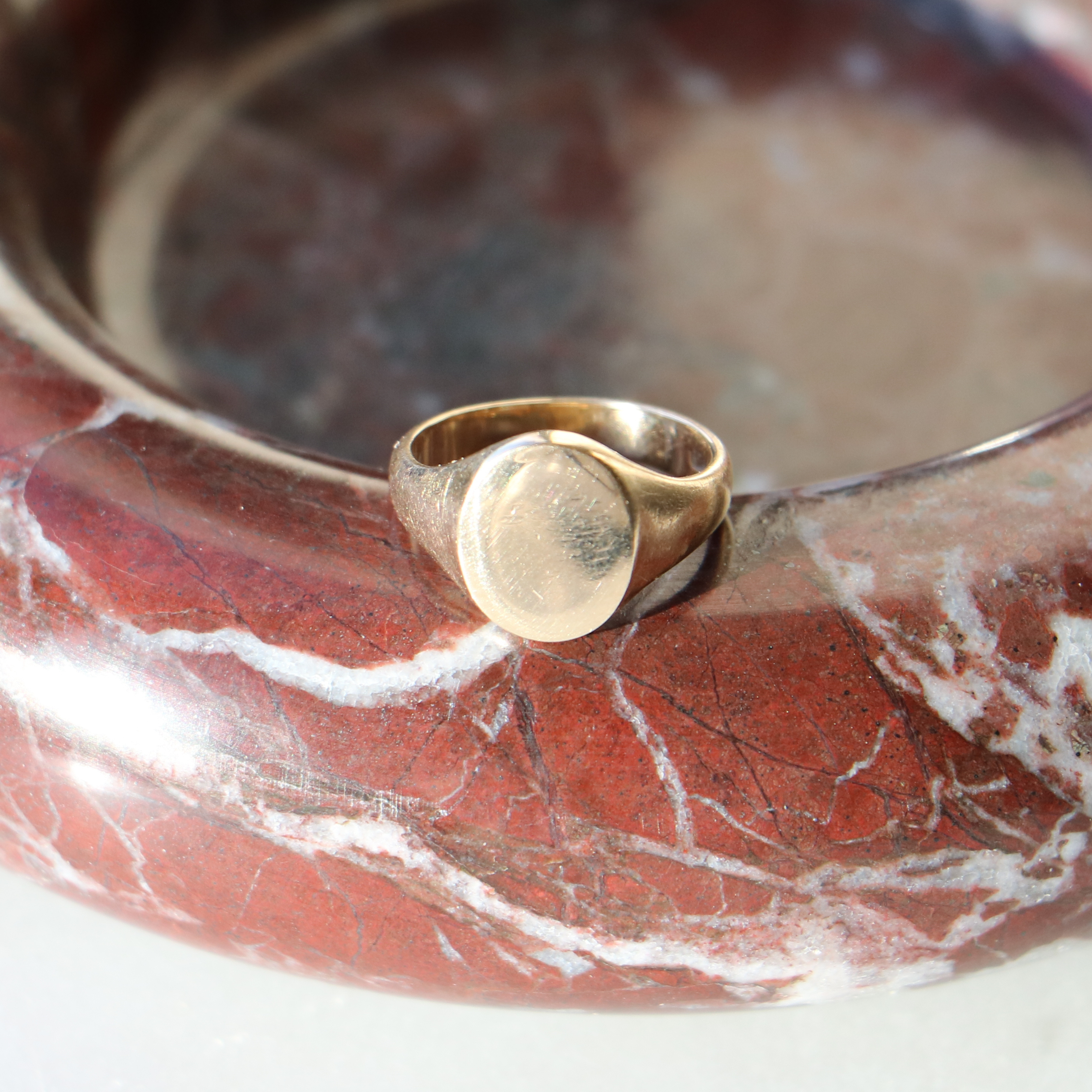 Willow Fine Jewellery 9ct Gold Vintage Signet Ring