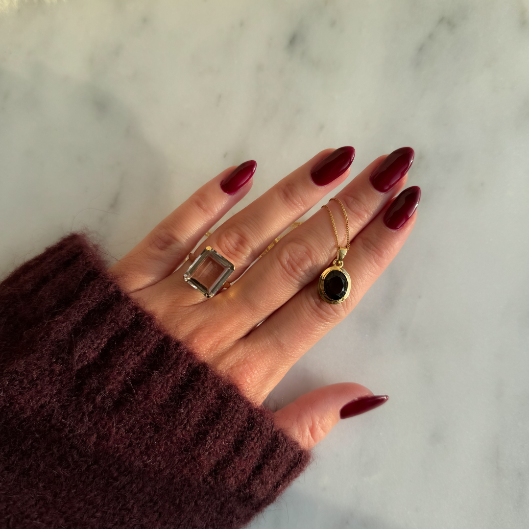 Willow Fine Jewellery 9ct Gold Oval Cut Smokey Quartz Pendant