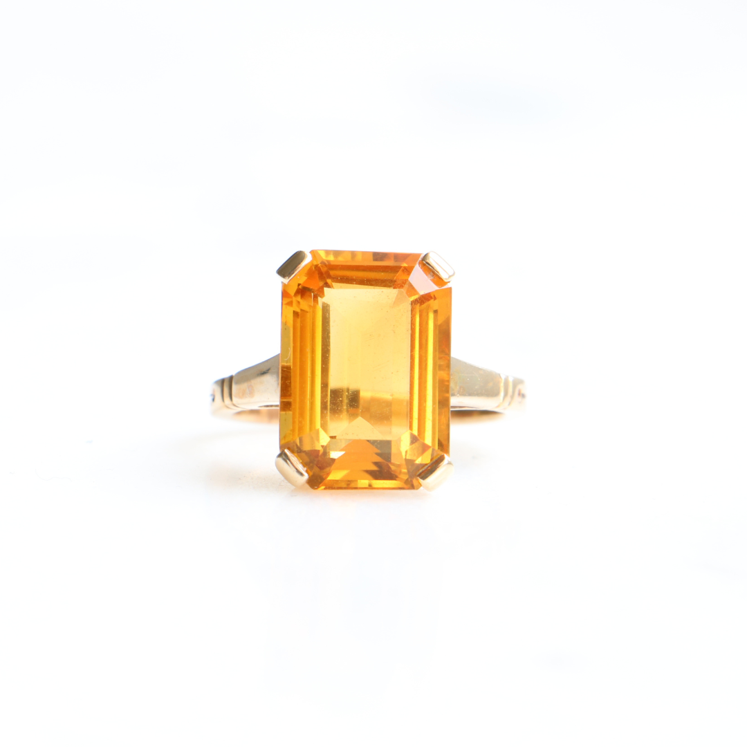 Willow Fine Jewellery 9ct Chunky Vintage Orange Citrine Ring
