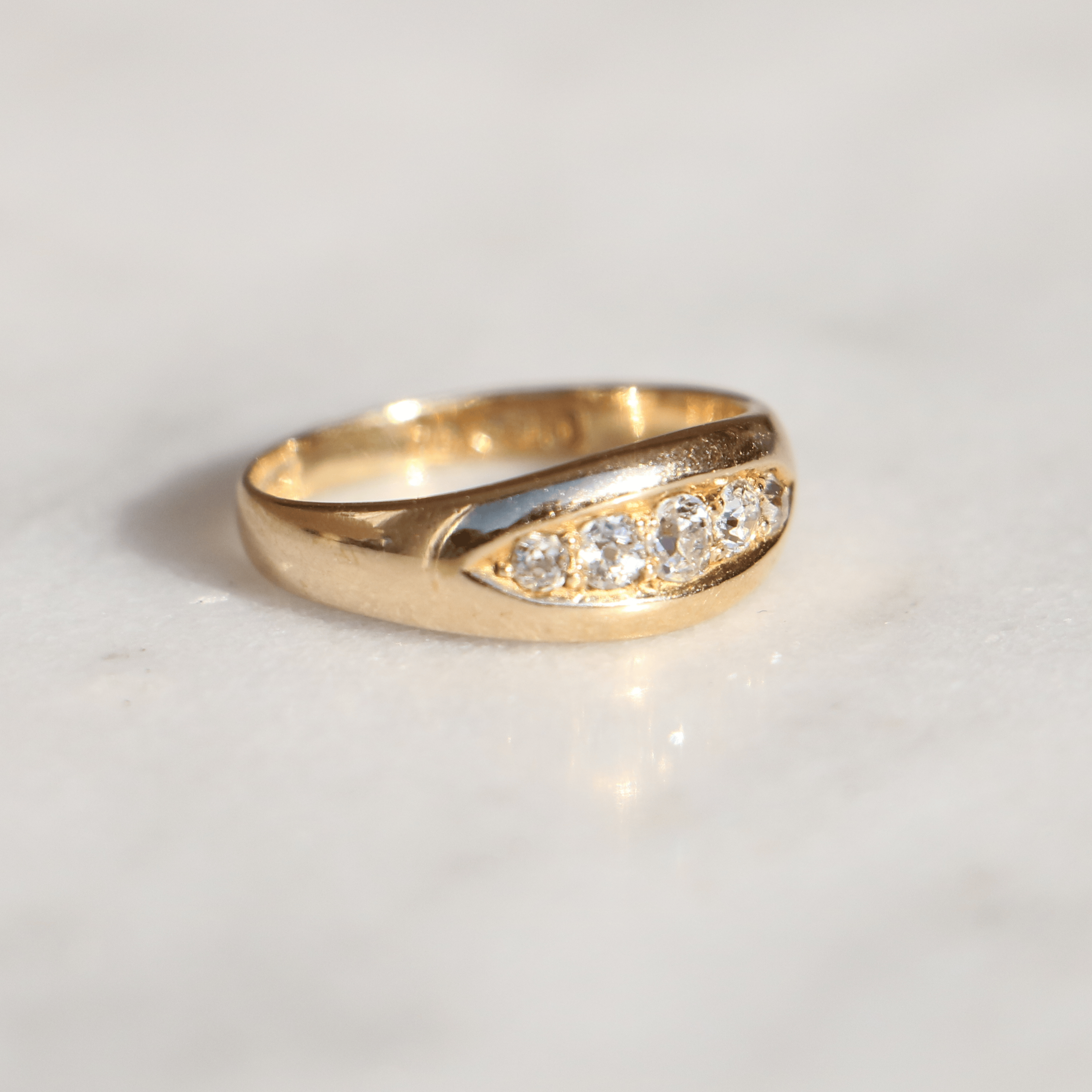 WillowFineJewellery 18ct Gold Victorian Five Diamond Ring