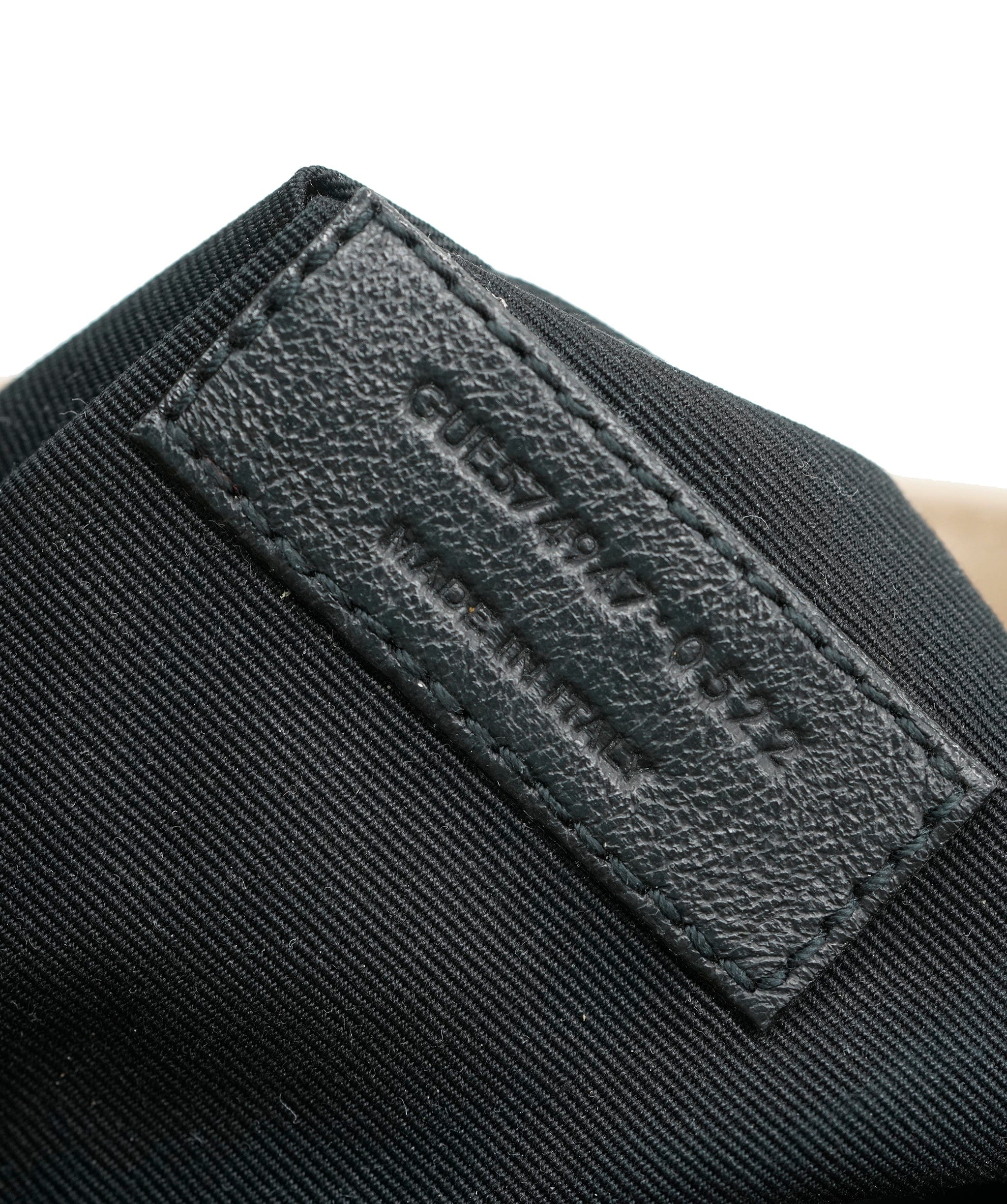 Yves Saint Laurent Saint Laurent Chevron Large Crossbody Bag With Box and dustbag ALC2621