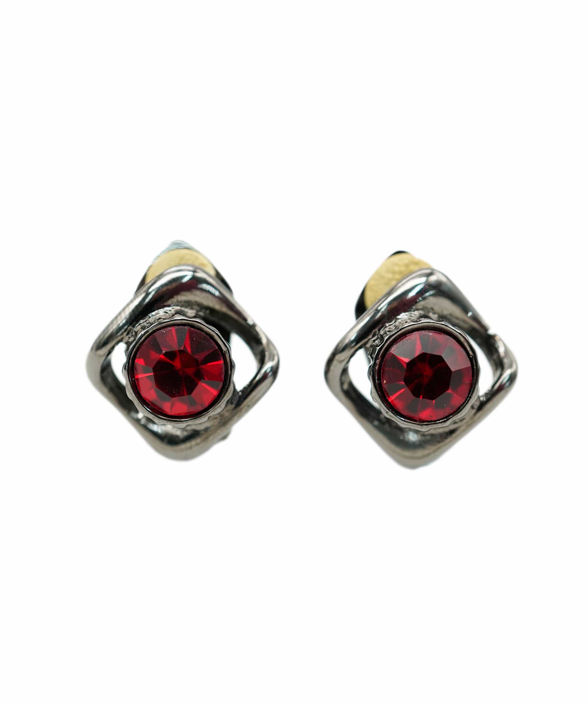 Yves Saint Laurent YSL ruby clip on earrings - AJC0828