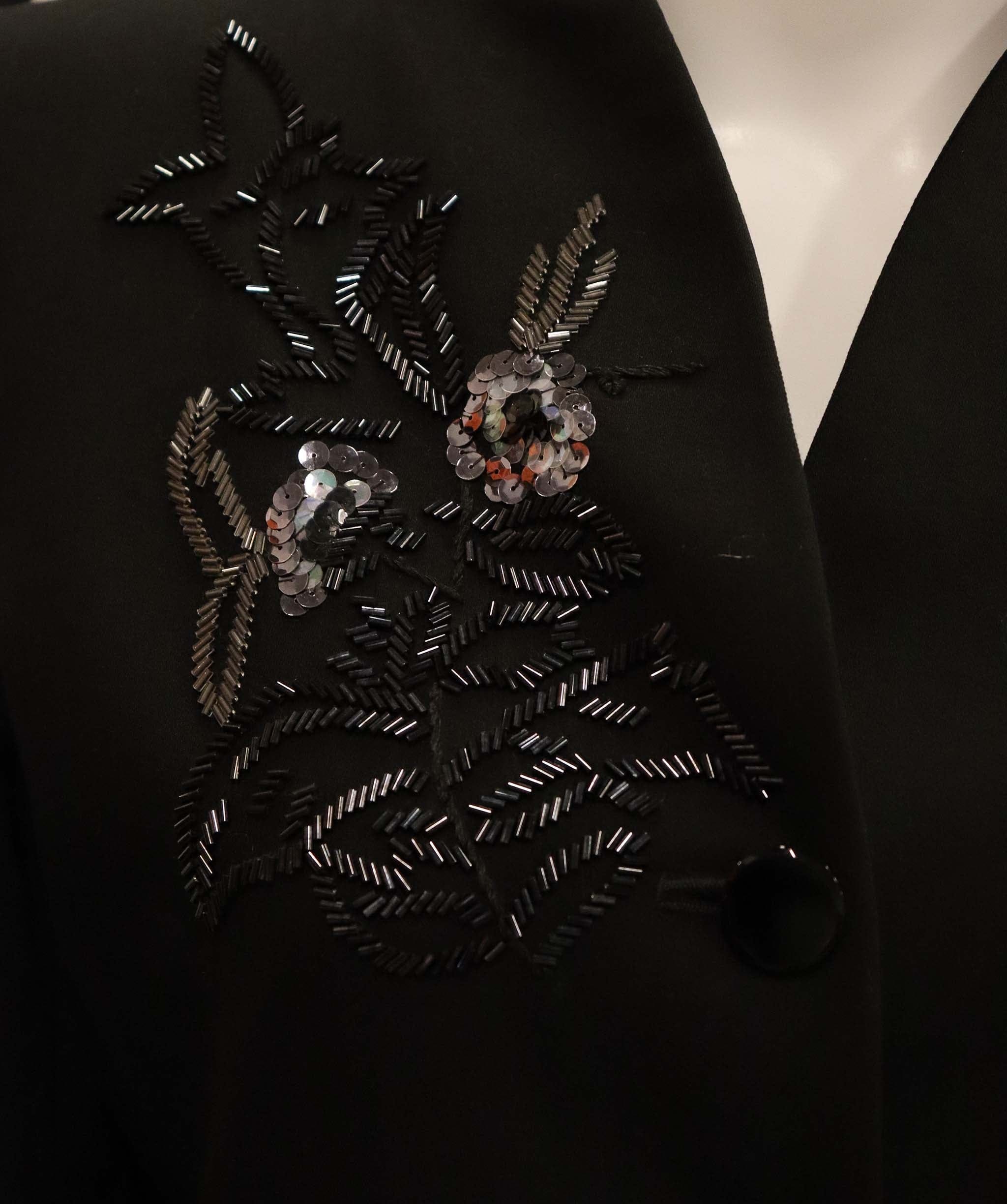 Yves Saint Laurent YVES SAINT LAURENT black imbroiderd jacket AGC3000