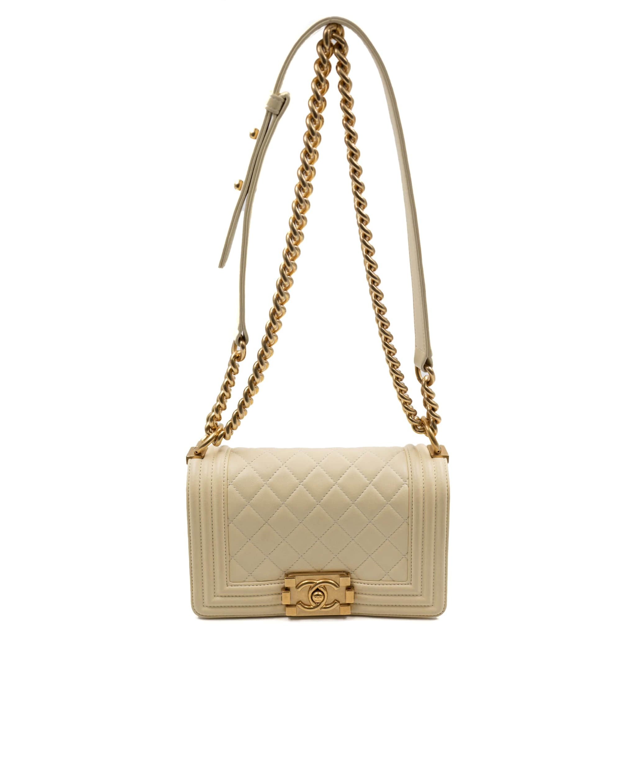 Lambskin Chanel Boy Bag Cream Chanel Beige Chevron Quilted