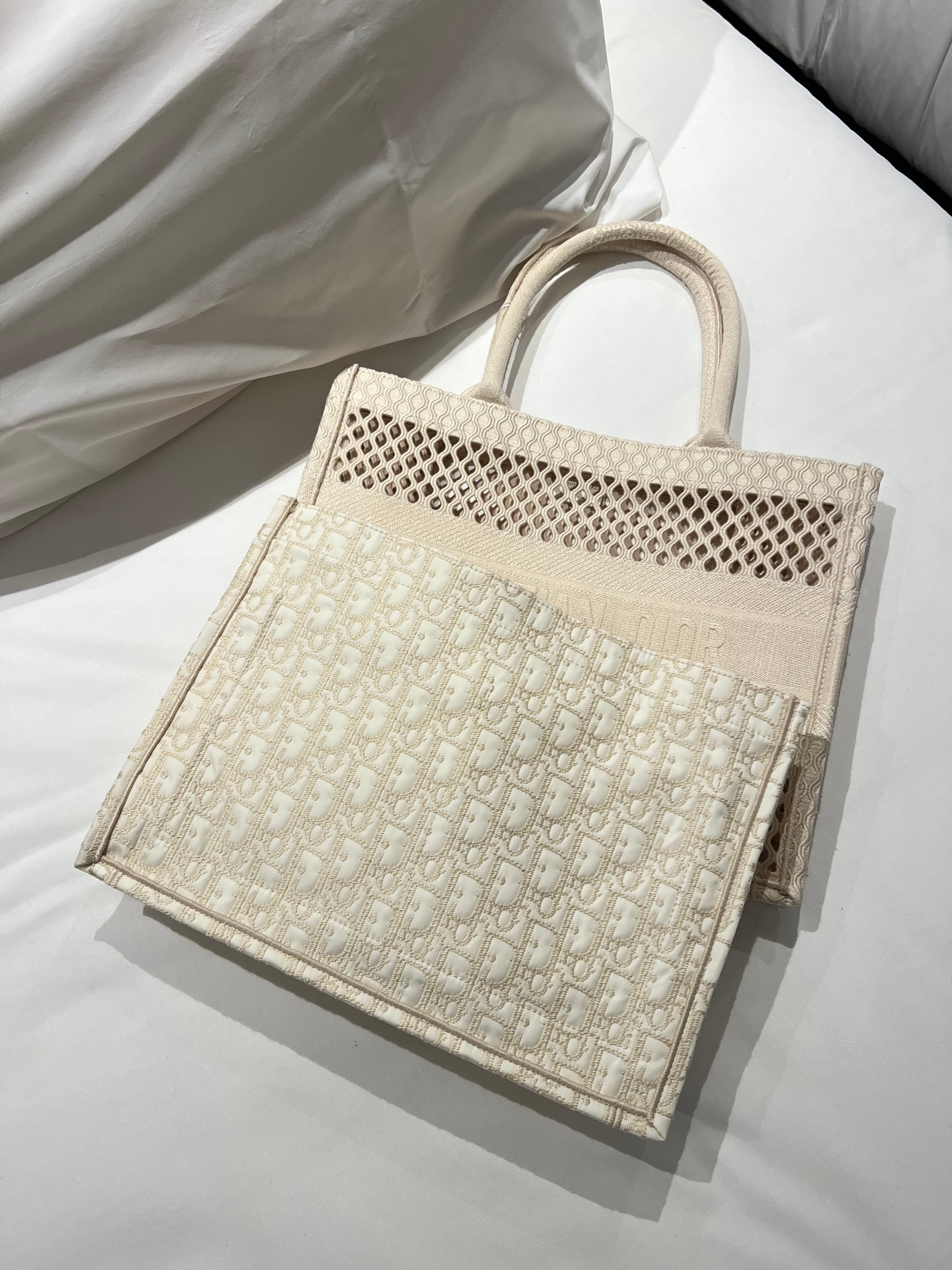 Dior book tote mesh white ASL6169 – LuxuryPromise